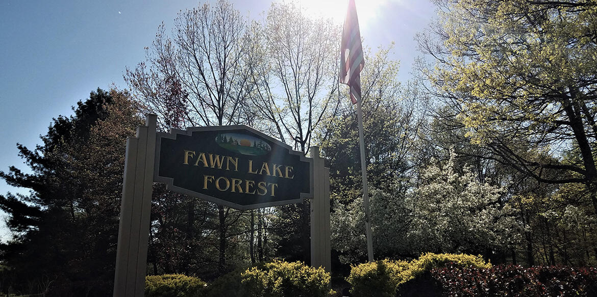 Hawley, Pennsylvania 18428, United States, 4 Bedrooms Bedrooms, ,3 BathroomsBathrooms,Residential,Active,95507