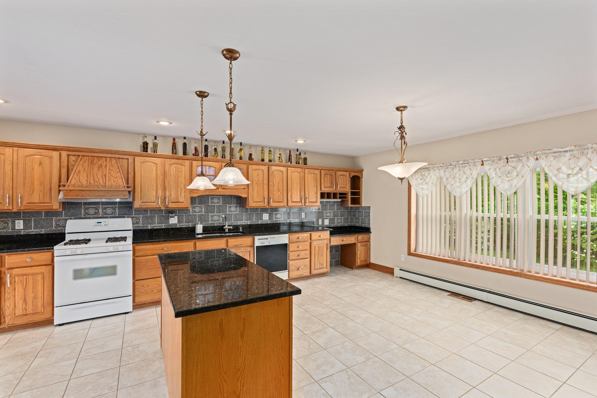 230 W Moorestown Road, Wind Gap, Pennsylvania image 35