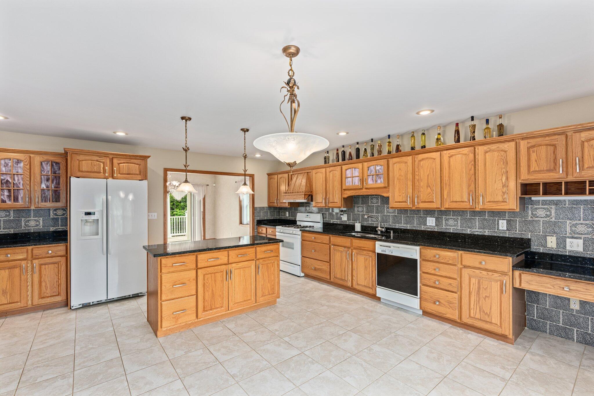 230 W Moorestown Road, Wind Gap, Pennsylvania image 38