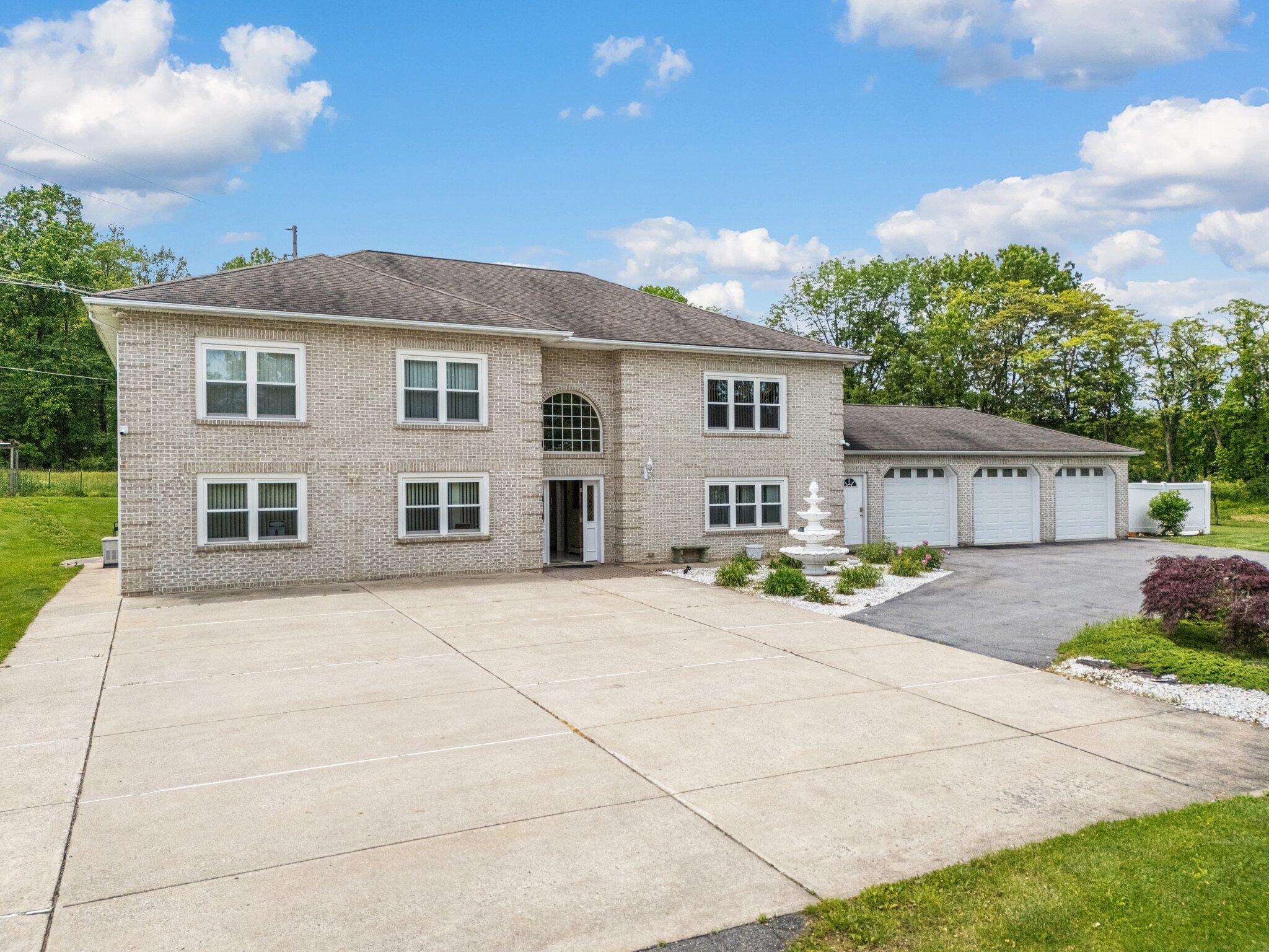 230 W Moorestown Road, Wind Gap, Pennsylvania image 4