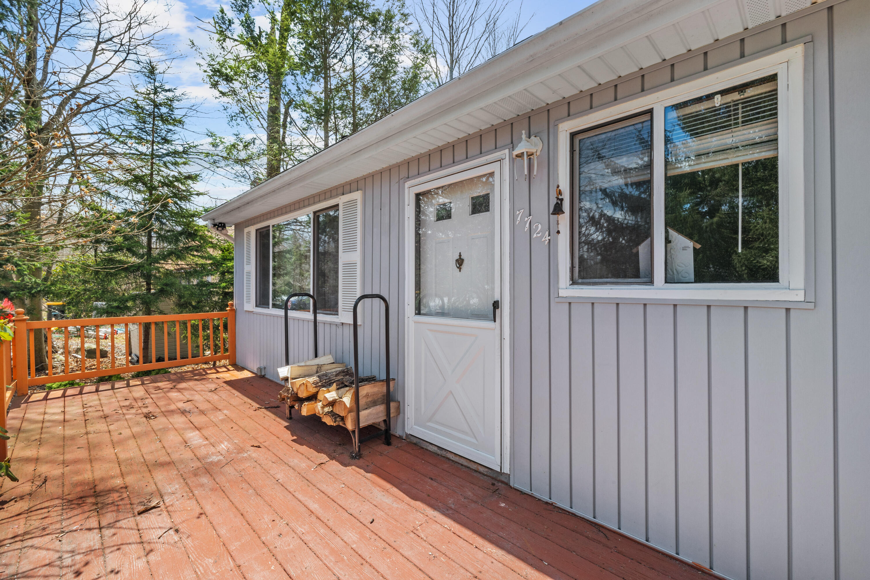 7724 Apple Lane, Tobyhanna, Pennsylvania image 8