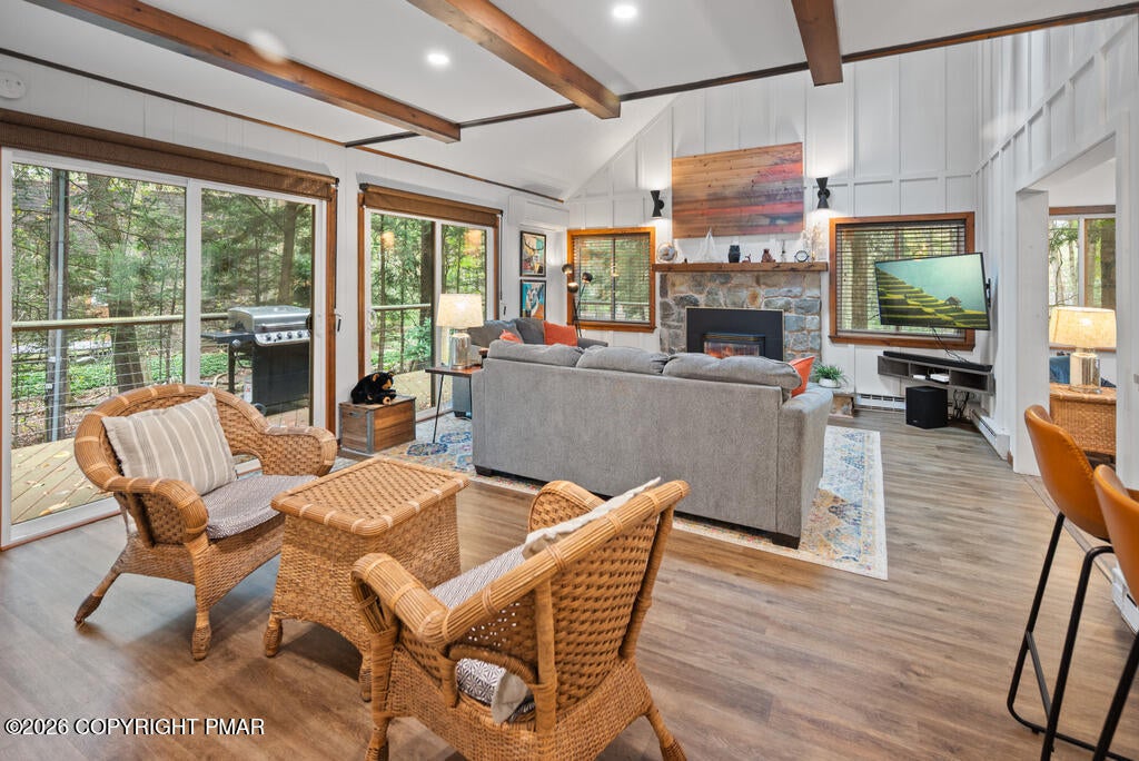 2228 White Oak Trail