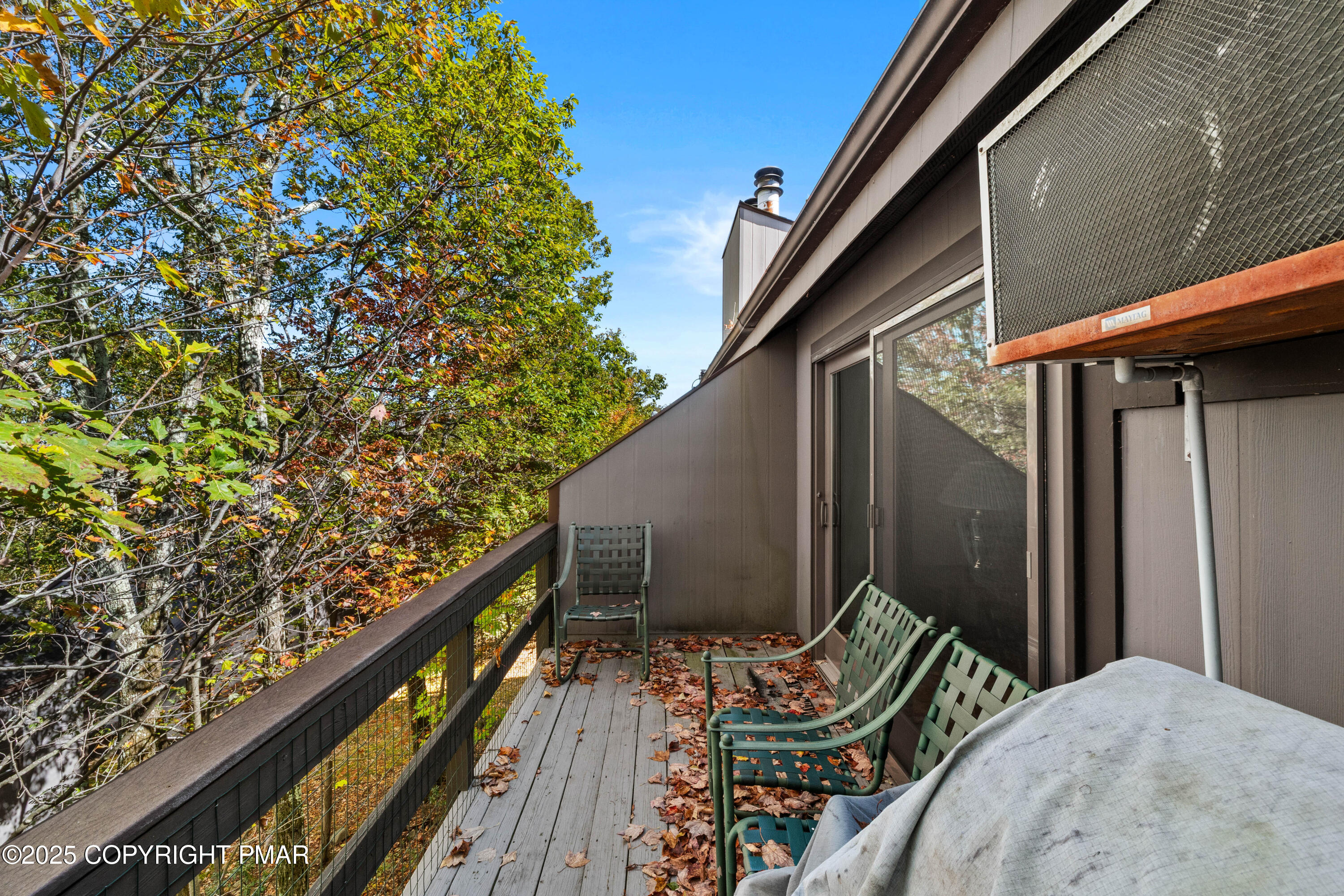 129 Cross Country Lane