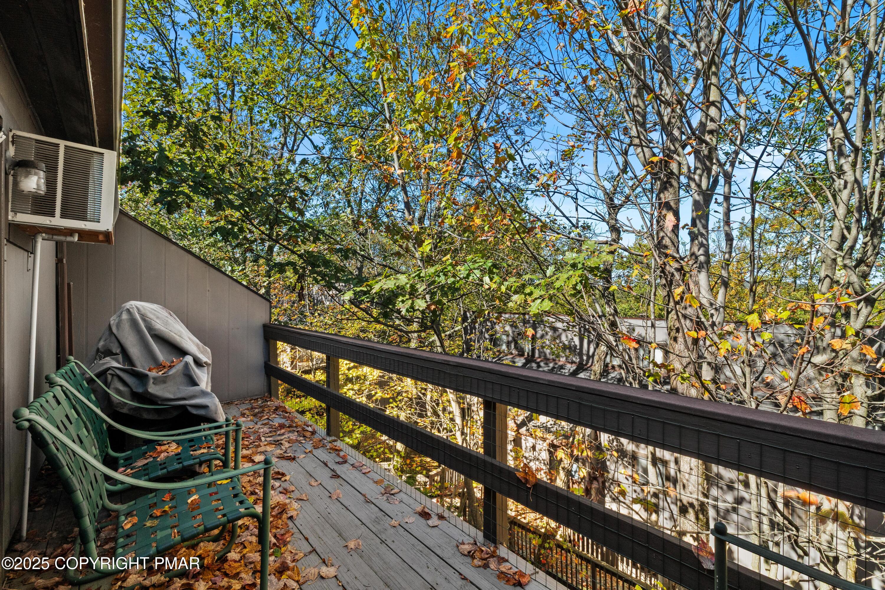 129 Cross Country Lane