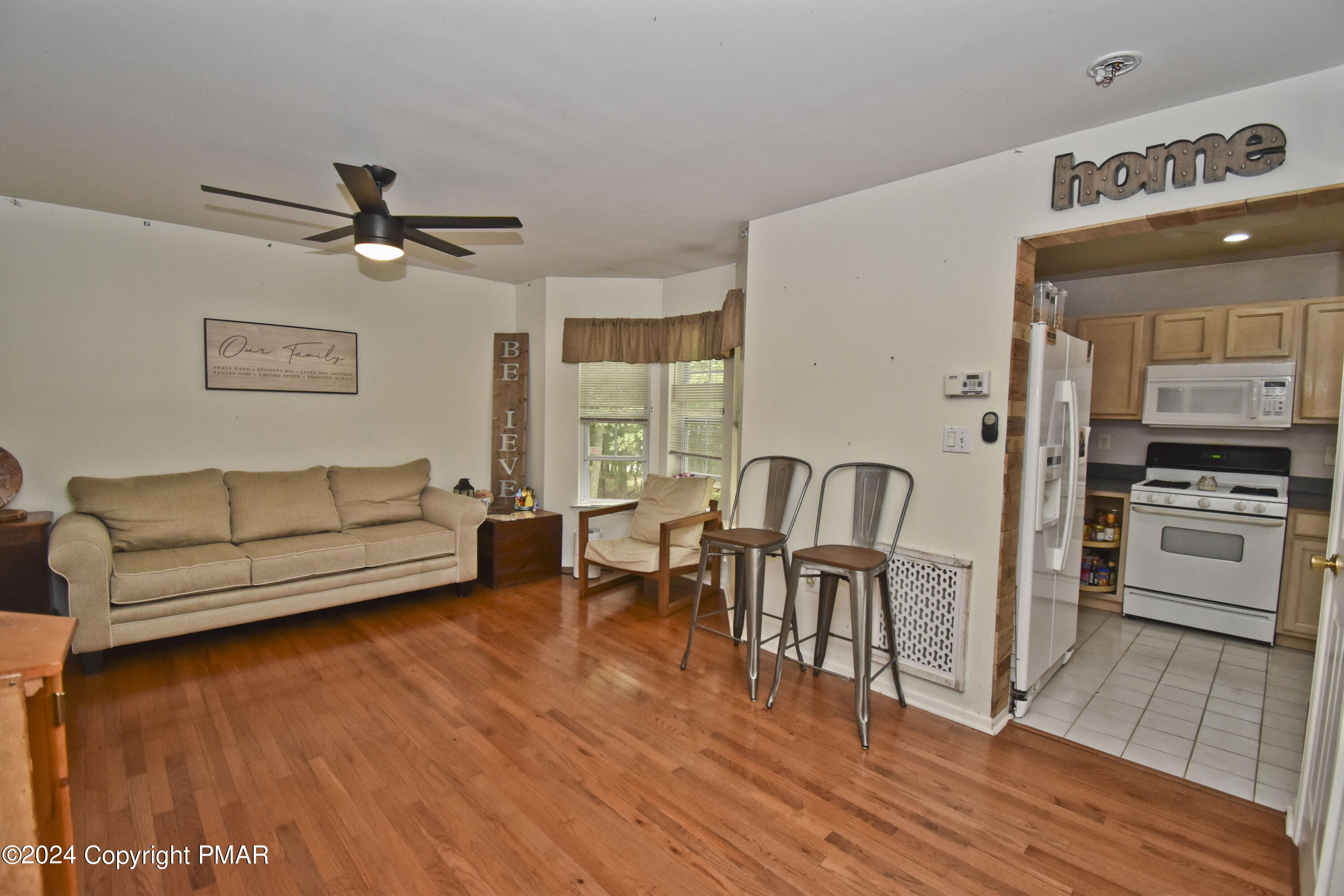 219 Kensington Drive, Bushkill, Pennsylvania image 10