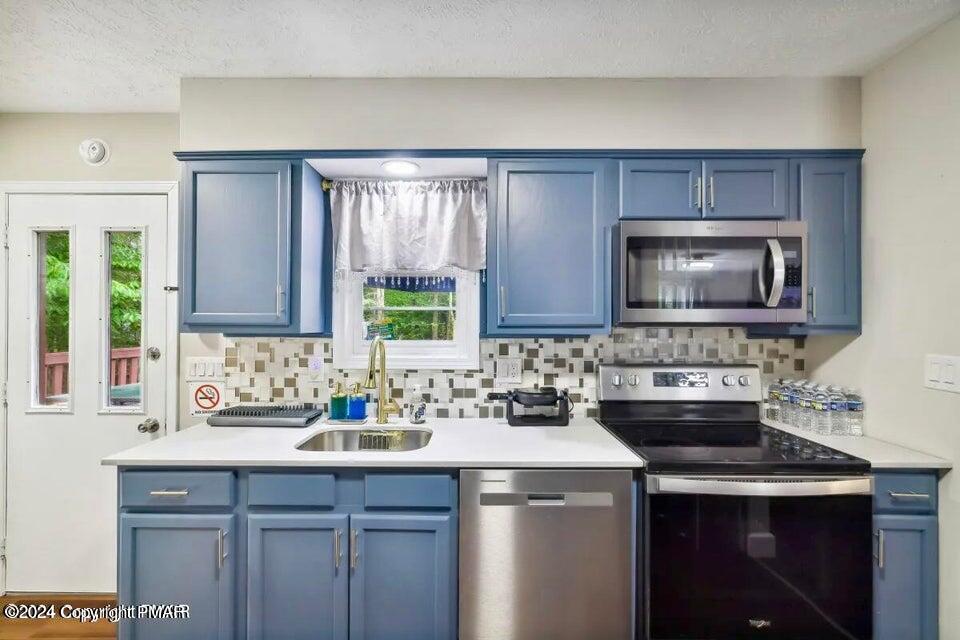 8345 Shannon Drive, Tobyhanna, Pennsylvania image 4