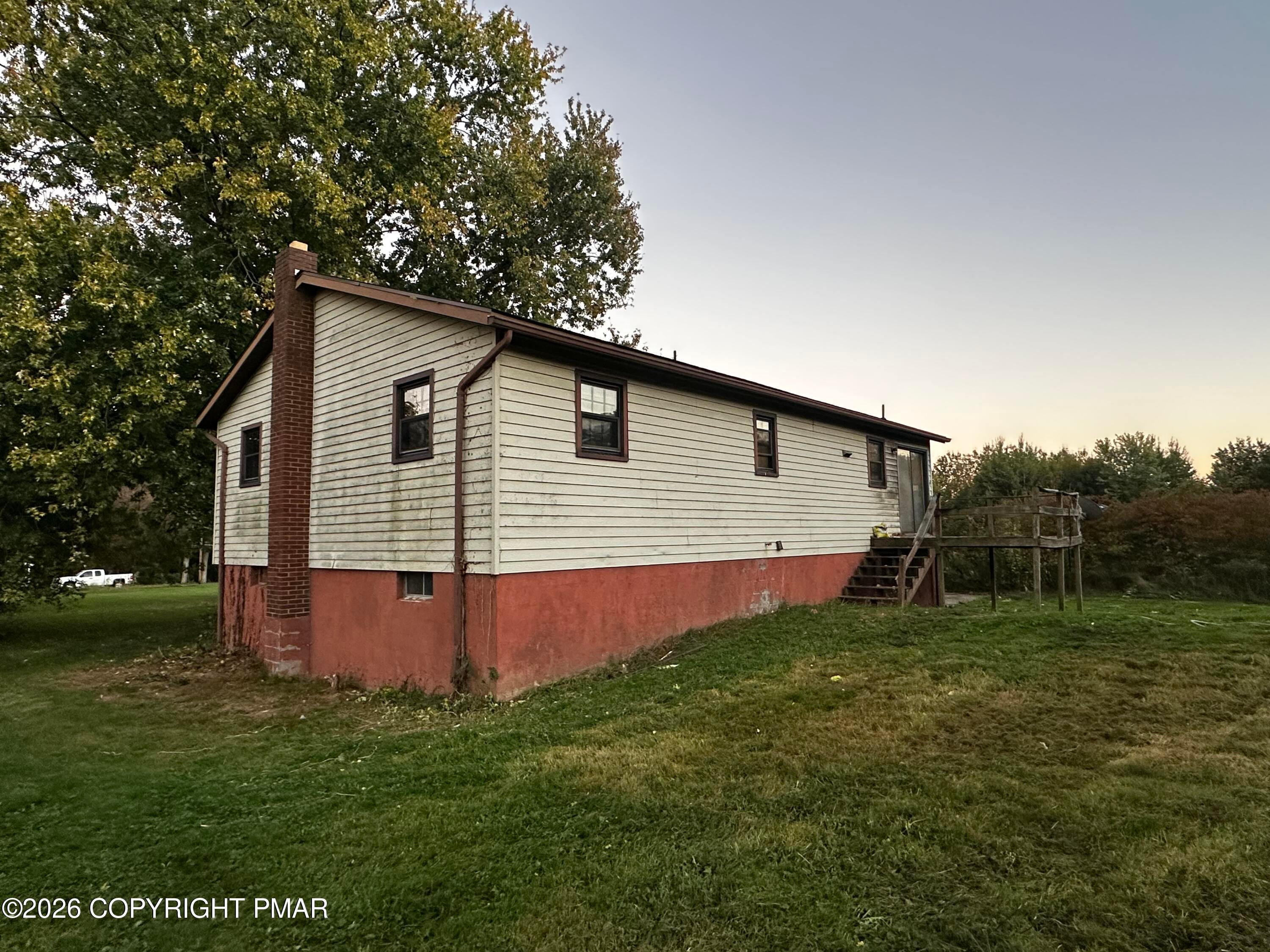 137 Valley Road