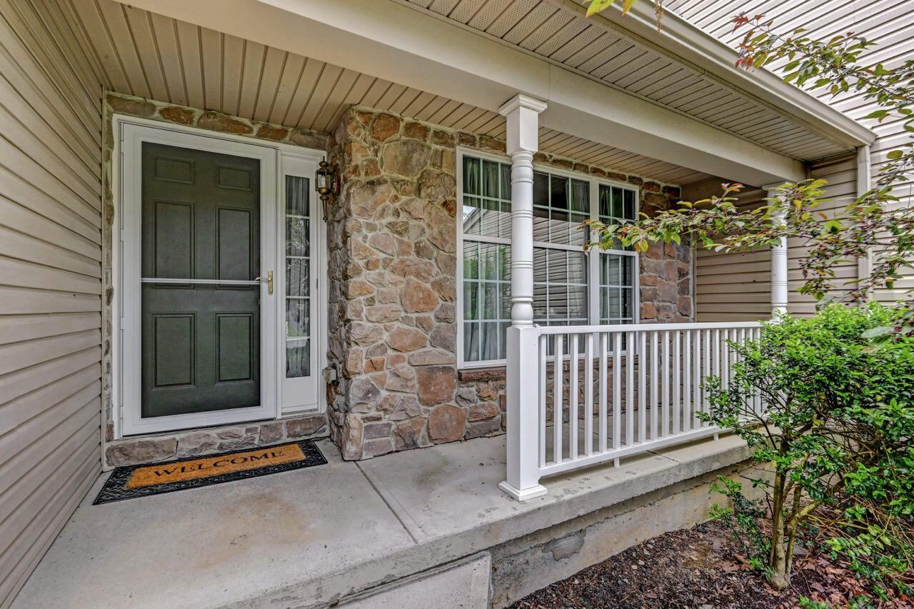 1725 Big Ridge Drive, East Stroudsburg, Pennsylvania image 11