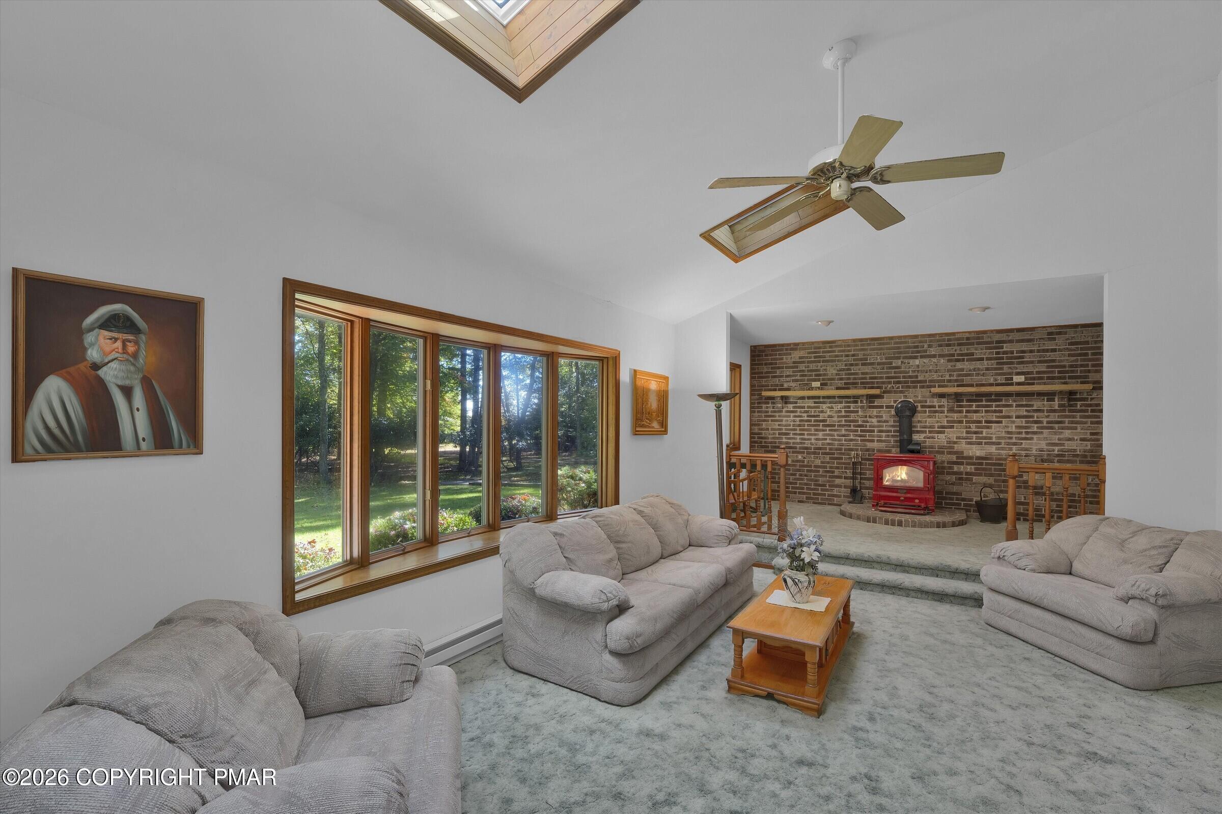 909 Hell Hollow Road