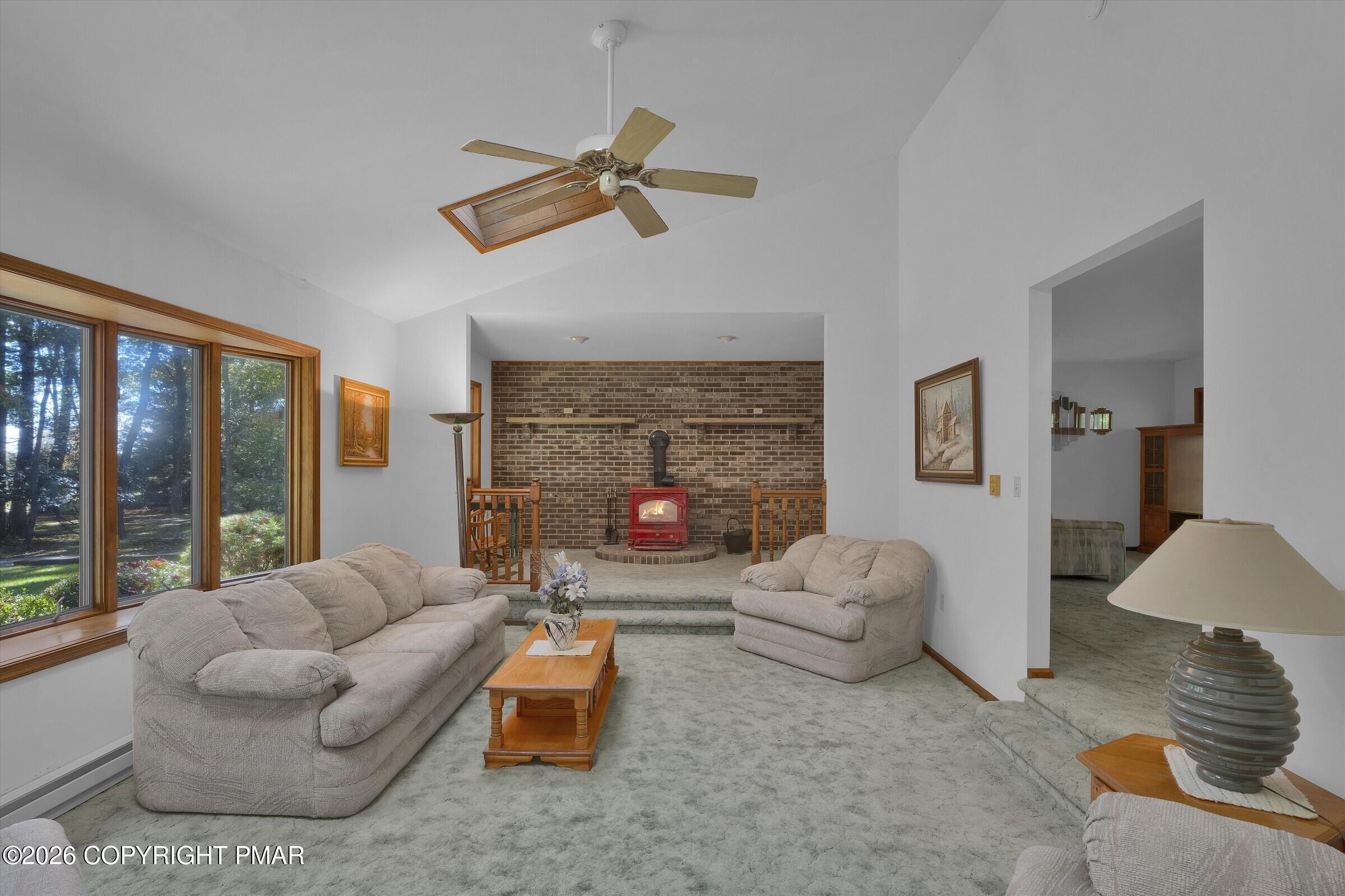 909 Hell Hollow Road