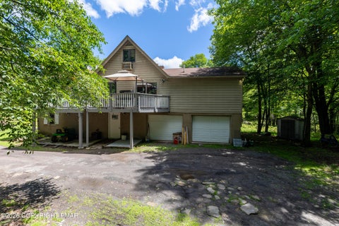 Homes For Sale - 230 Ash Drive<br/> Monroe County, Long Pond, PA 18334