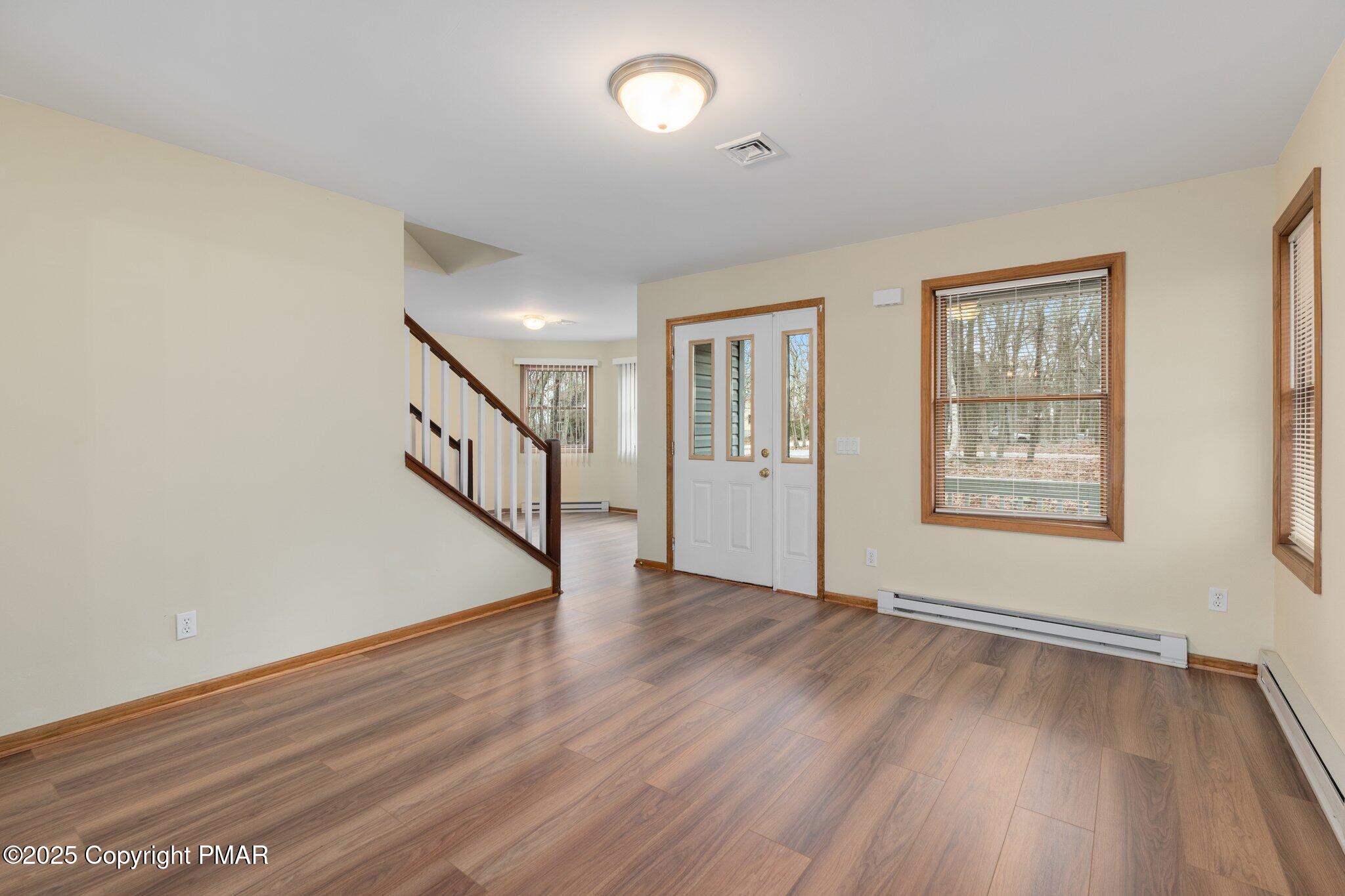 2180 Scarborough Way, Bushkill, Pennsylvania image 13
