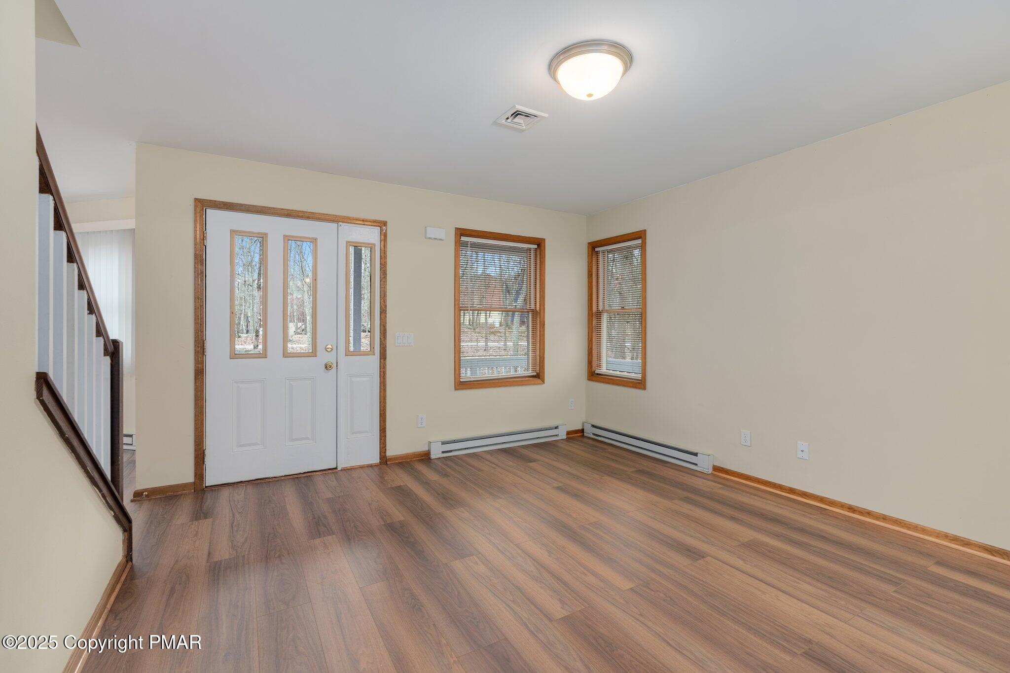 2180 Scarborough Way, Bushkill, Pennsylvania image 12