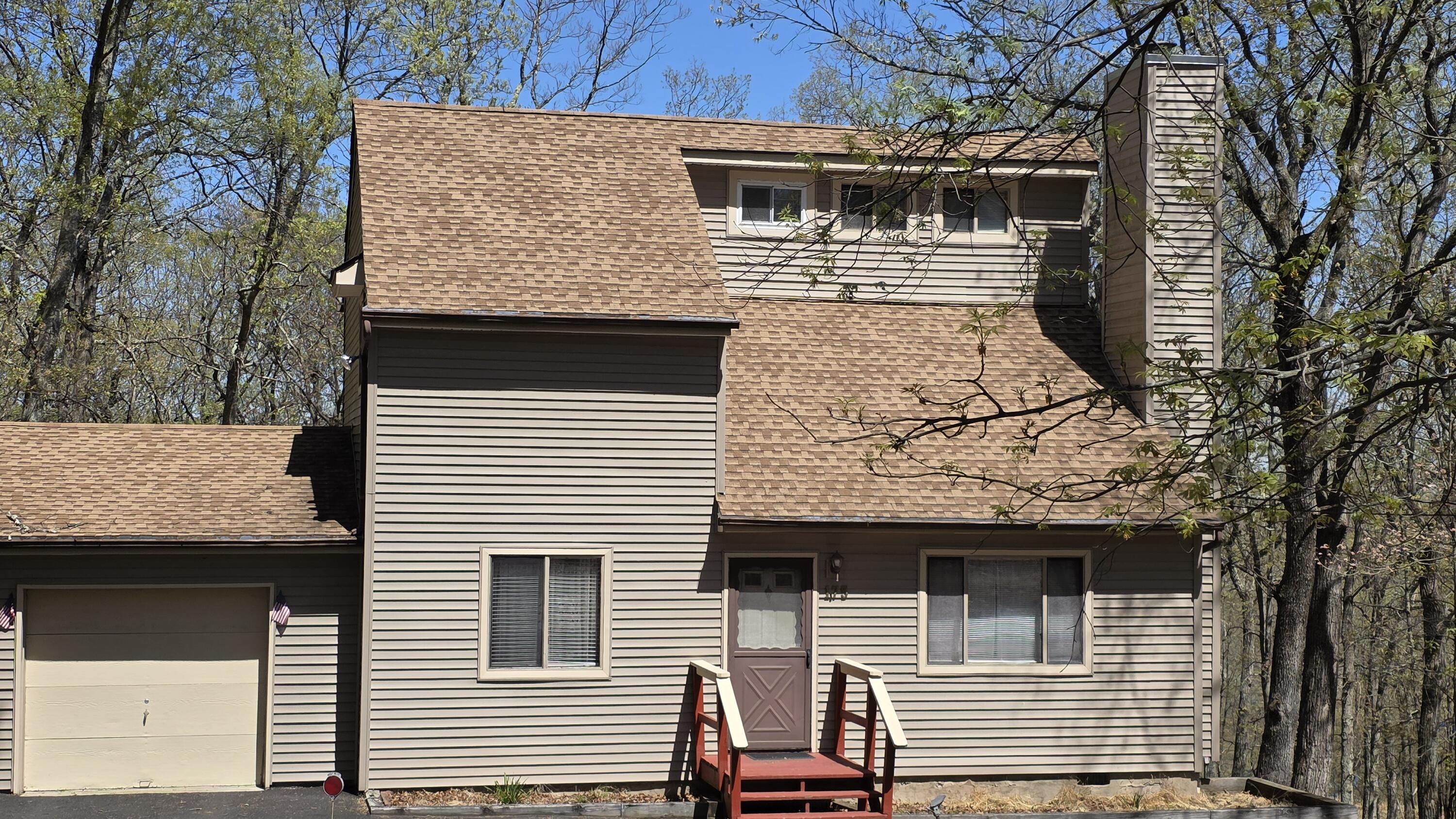 175 Mockingbird Court, Bushkill, Pennsylvania image 2