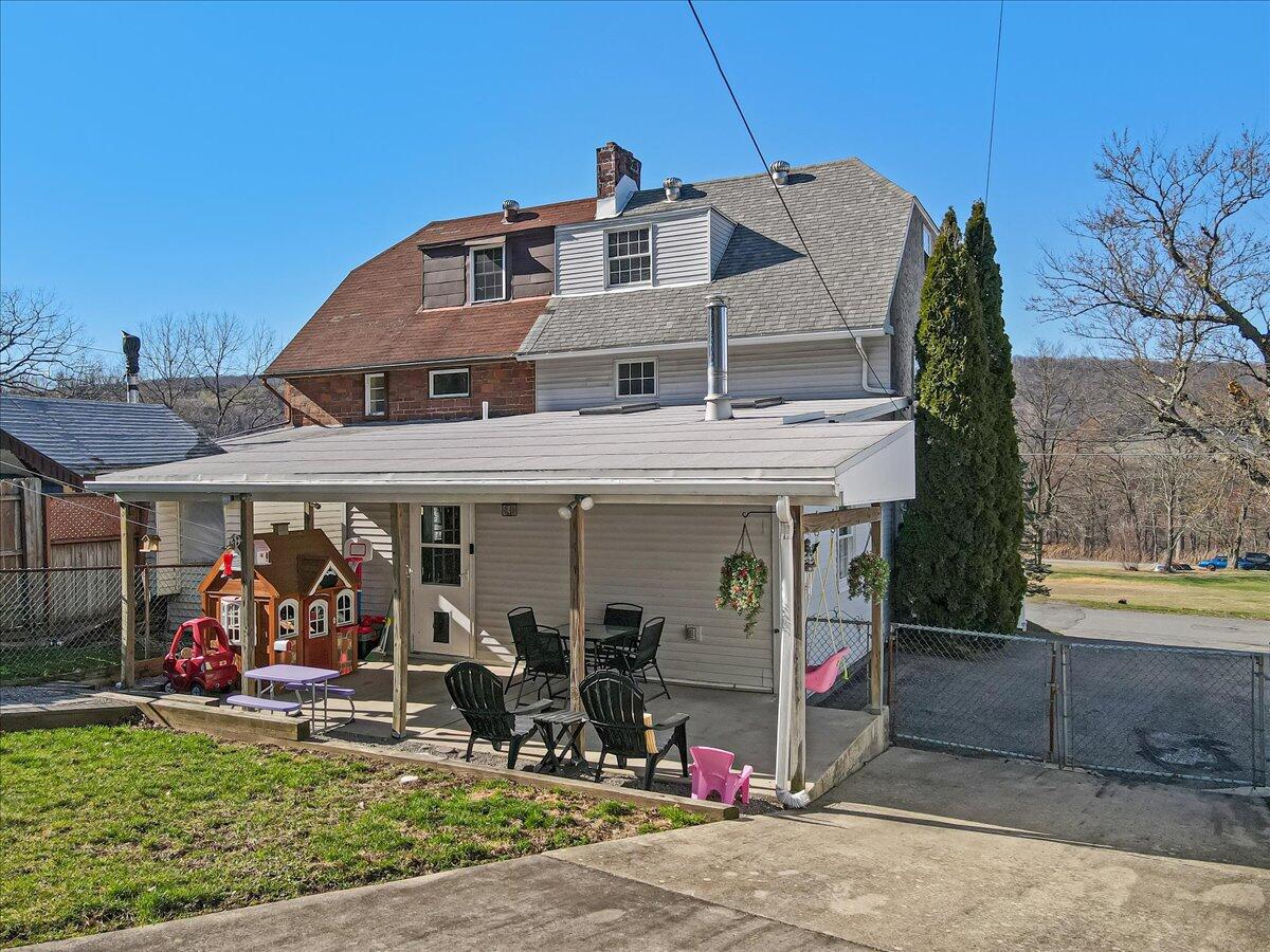4 E Foster Avenue, Coaldale, Pennsylvania image 47