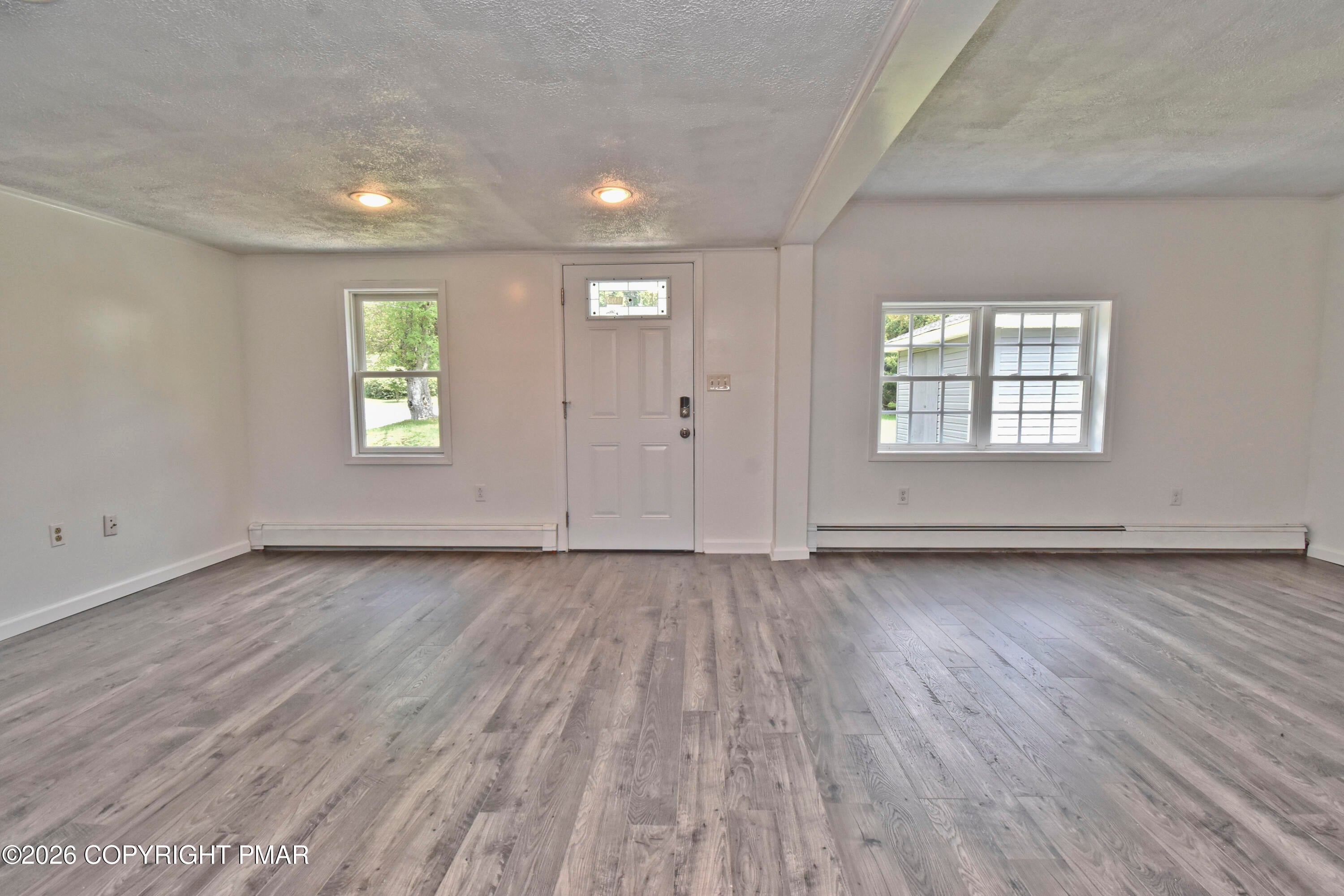 178 N Easton Belmont Pike