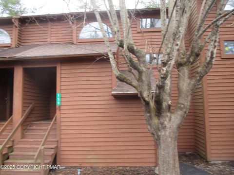 Townhouse For Sale - 159 Stream Court<br/> Bushkill, PA 18324
