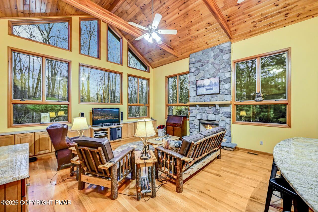 1111 Bear Track Trail