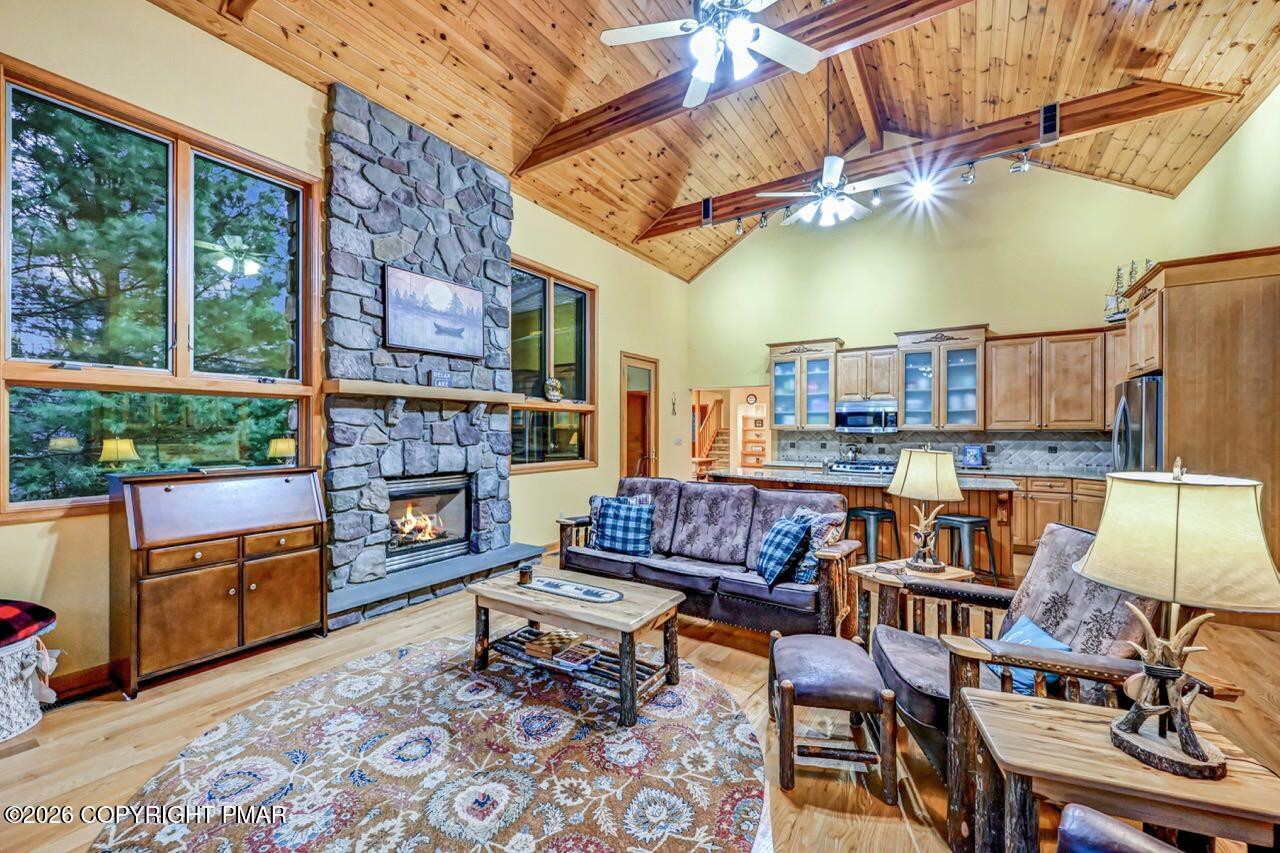 1111 Bear Track Trail