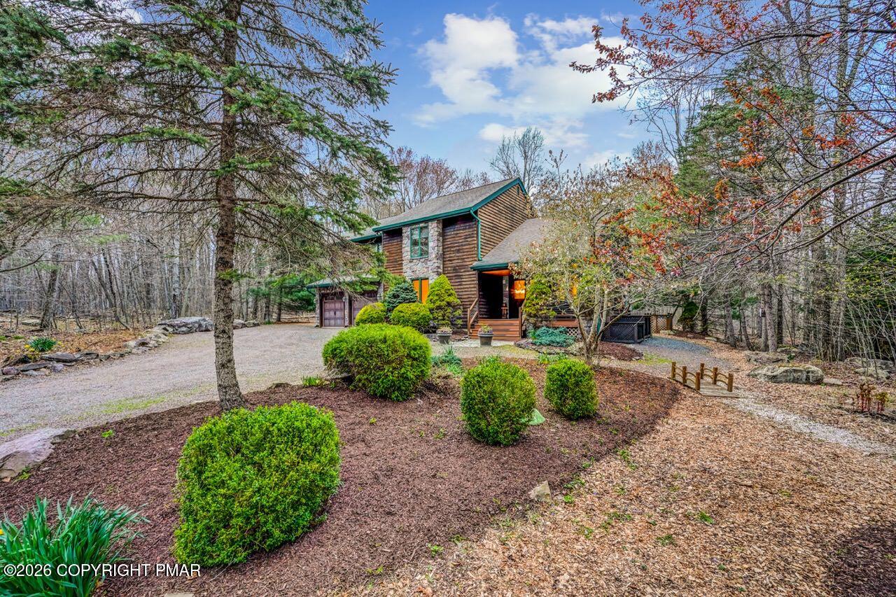 1111 Bear Track Trail
