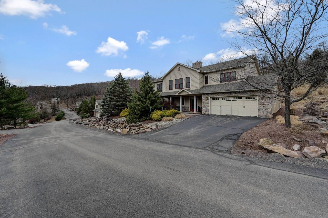 426 Longview Drive