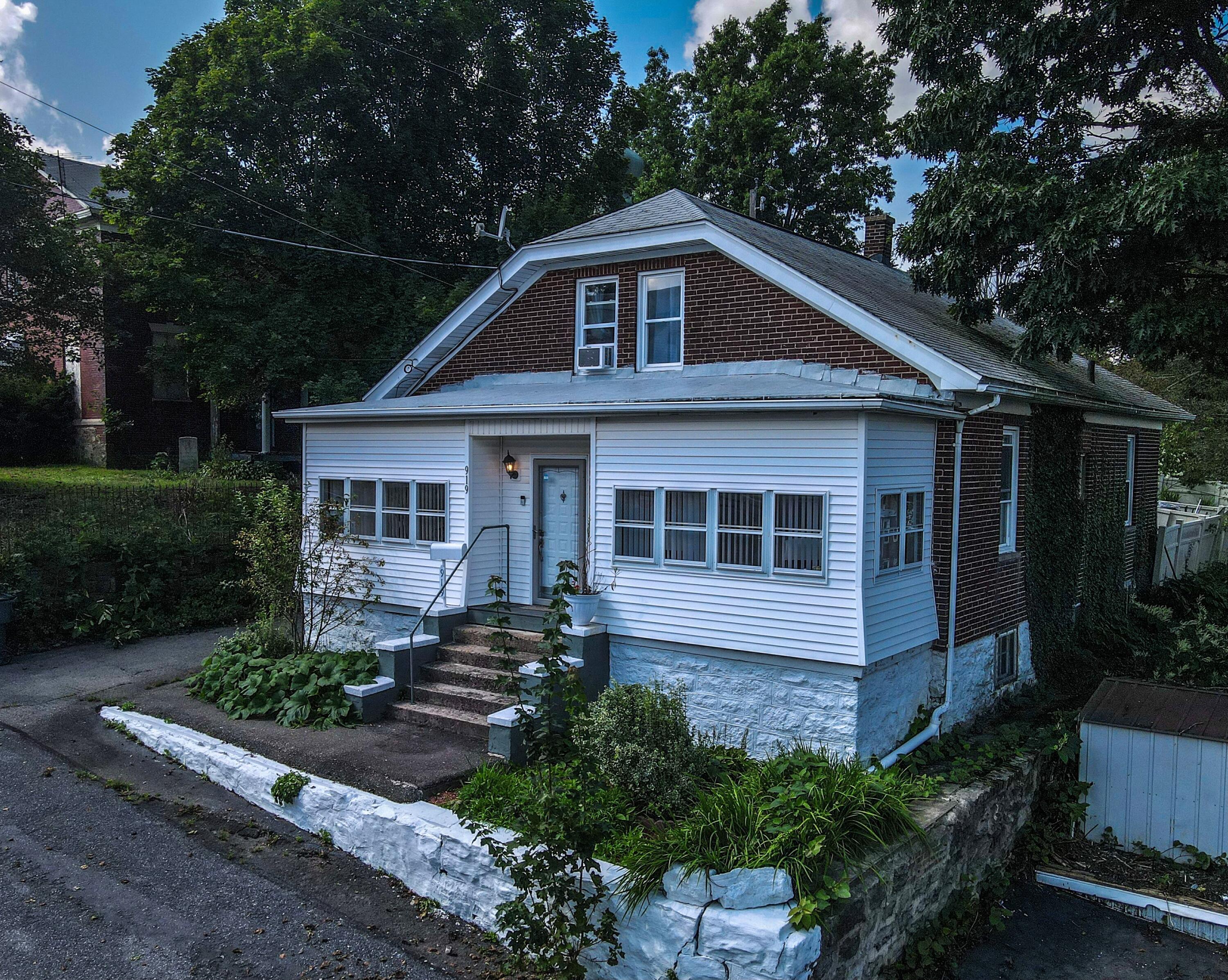 919 Walnut Street, Freeland, Pennsylvania image 32