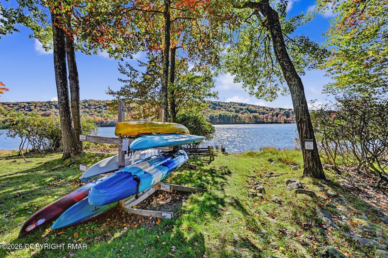 59 Midlake Drive