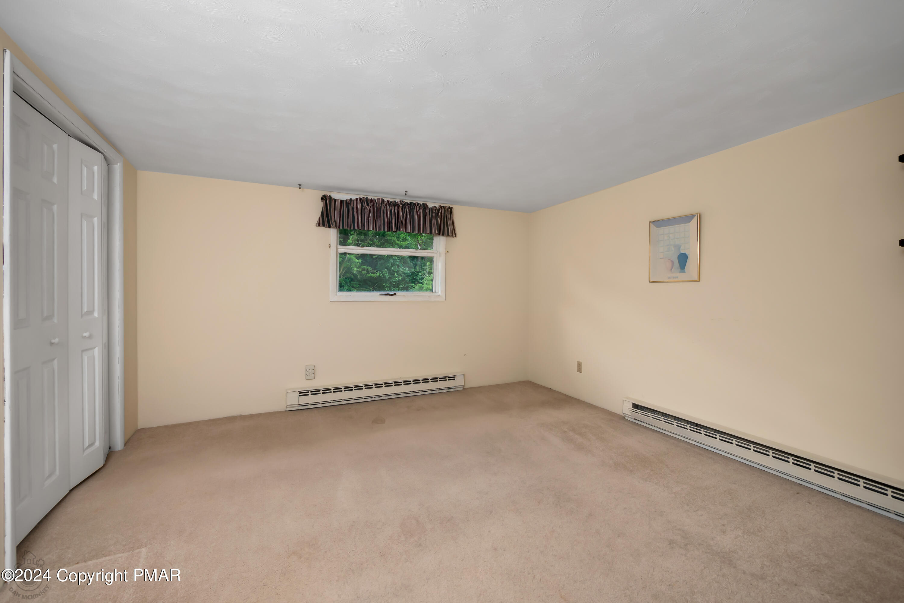 Plains, Pennsylvania 18705, United States, 4 Bedrooms Bedrooms, ,3 BathroomsBathrooms,Residential,Pending,146079