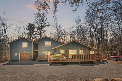 1125 Cedar Knoll Way Pocono Pines PA 18350