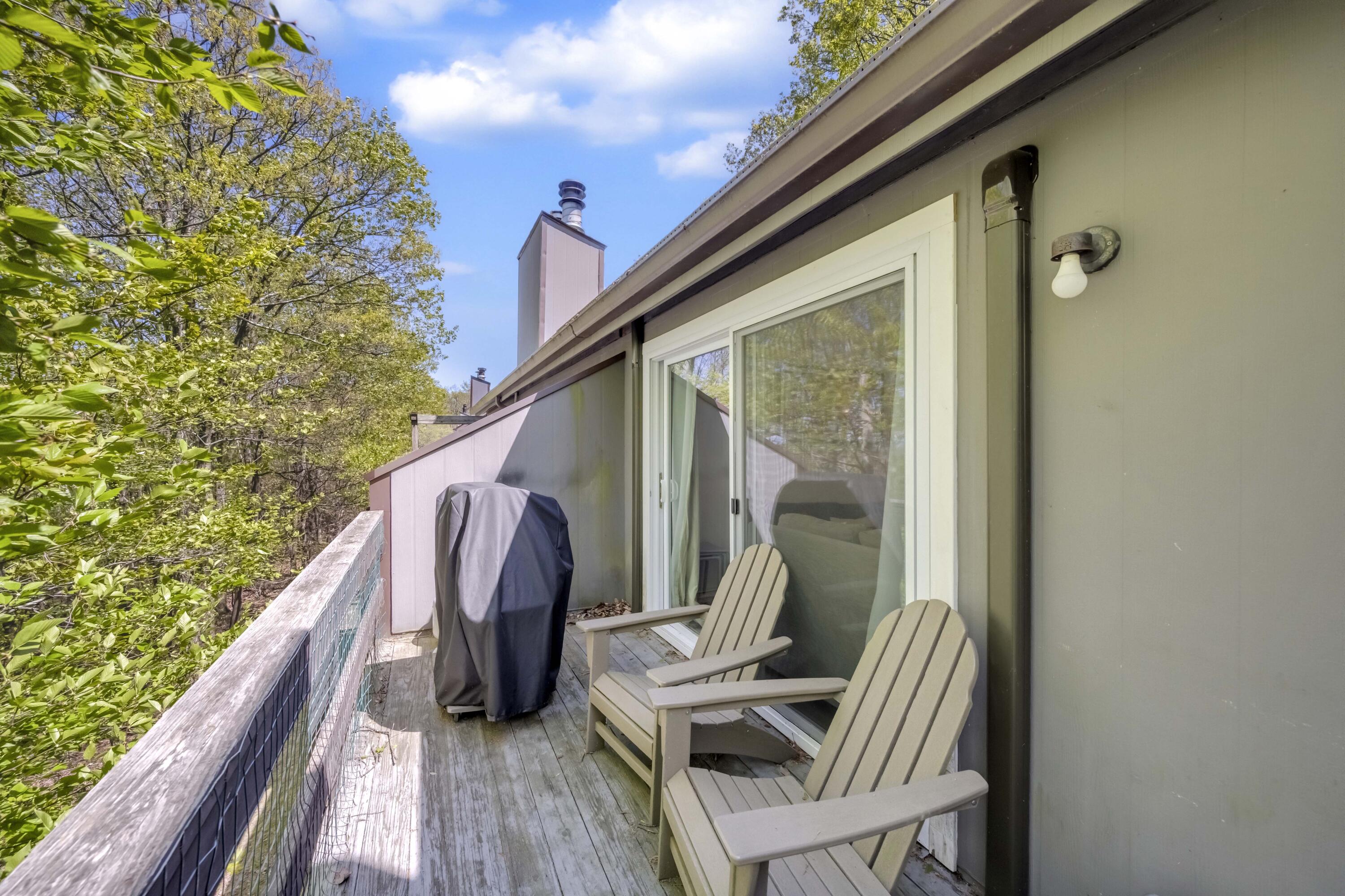 130 Cross Country Lane, Tannersville, Pennsylvania image 12