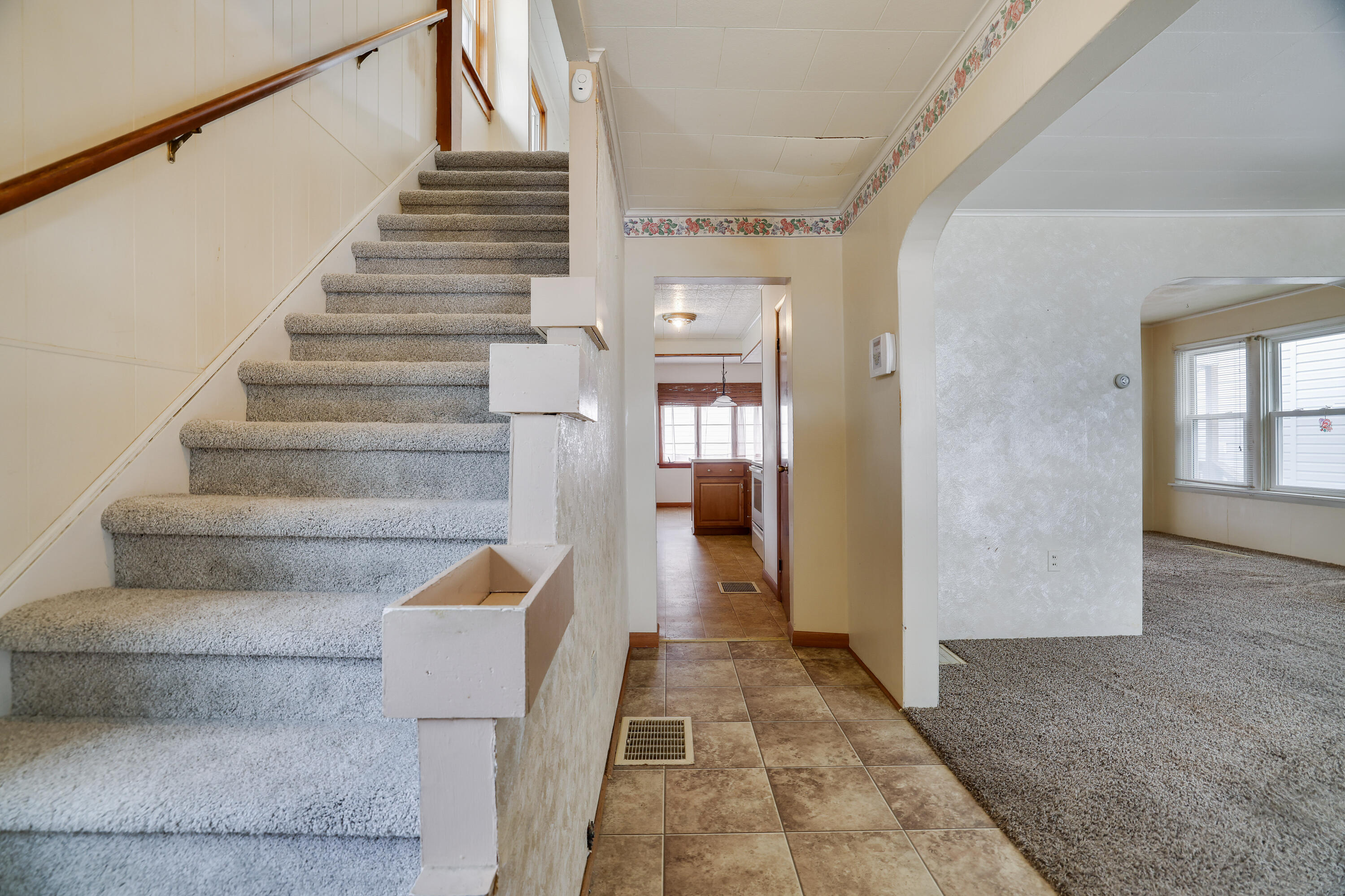 2712 Grand Street, Williamsport, Pennsylvania image 4