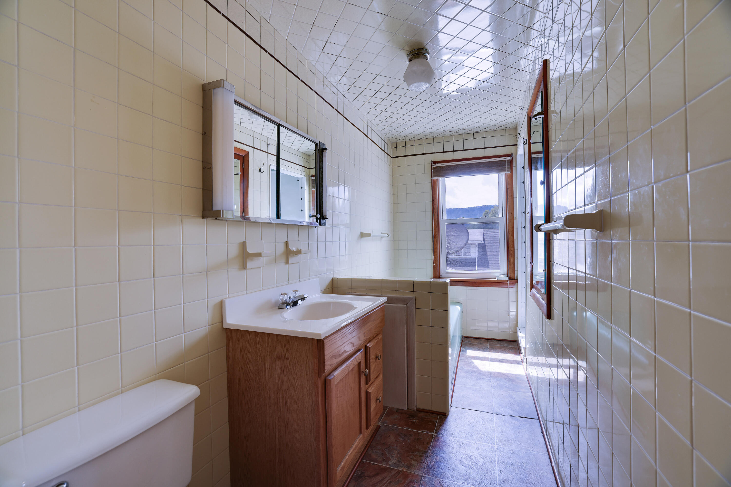 2712 Grand Street, Williamsport, Pennsylvania image 27