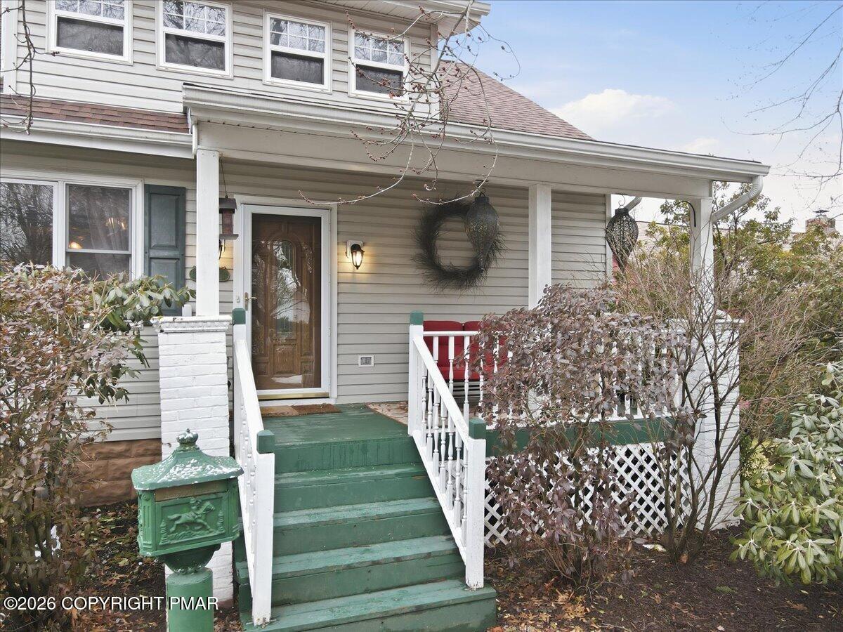 529 Lindbergh Avenue