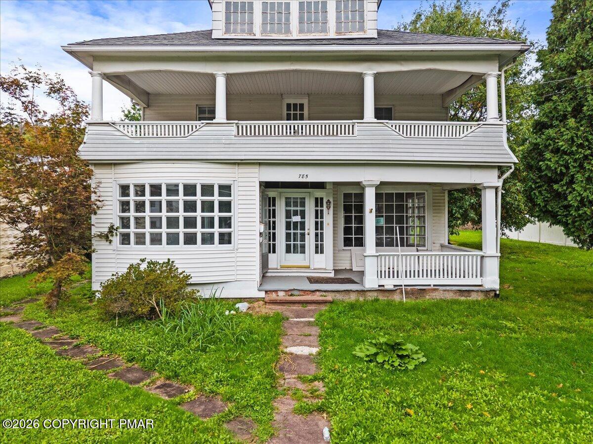 785 W Main Street