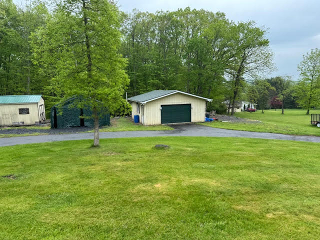 122 Deep Woods Lane, Stroudsburg, Pennsylvania image 3