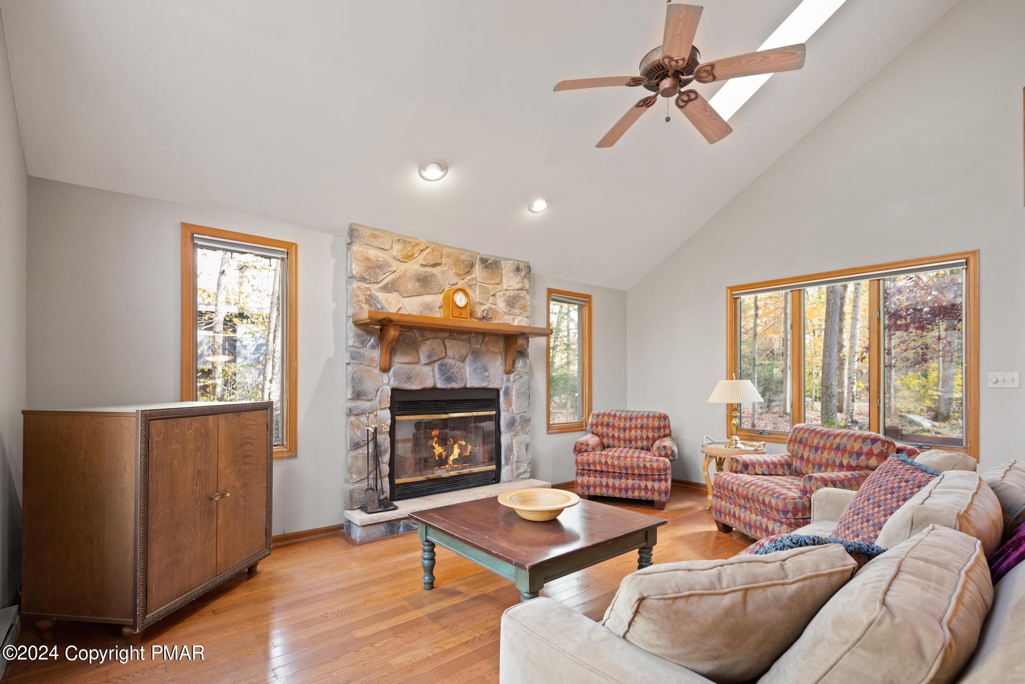 261 Aspen Road, Pocono Pines, Pennsylvania image 8
