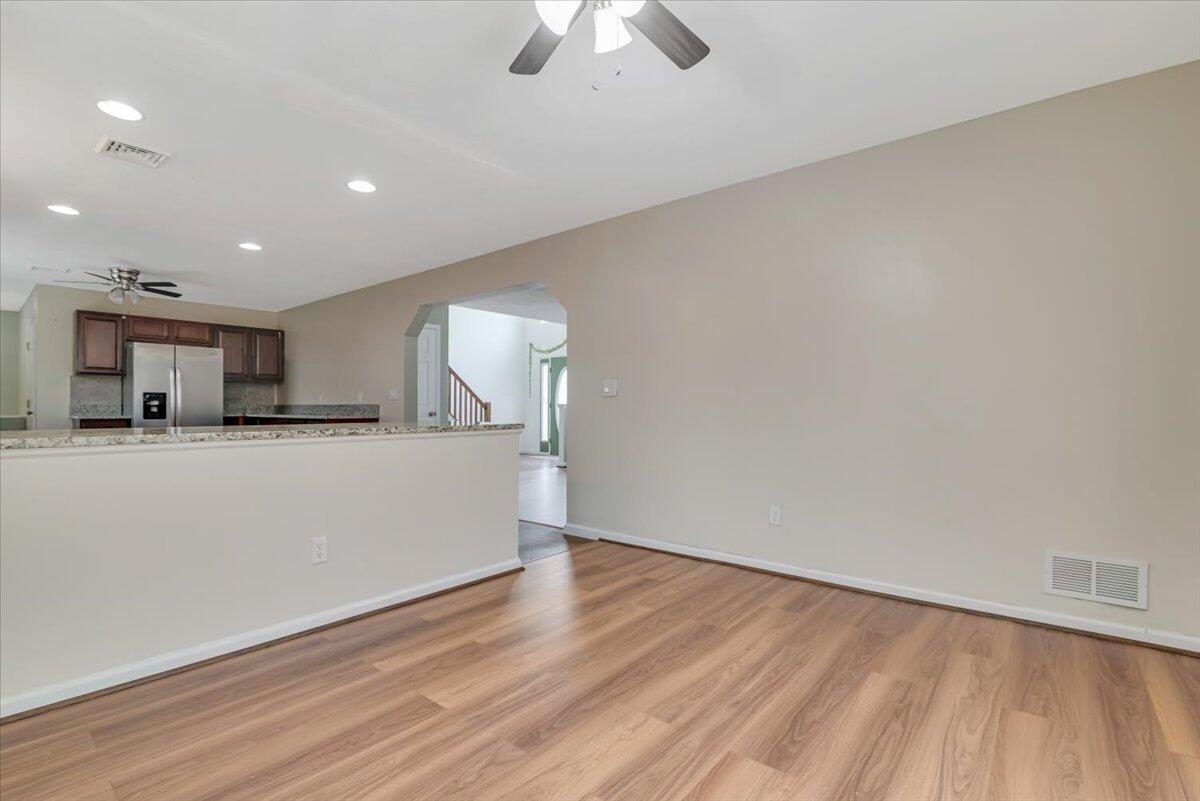 6370 Baltic Avenue, Tobyhanna, Pennsylvania image 17