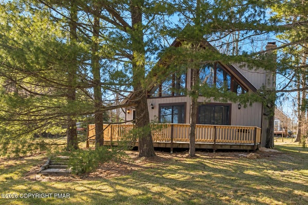6561 LOCUST LN, TOBYHANNA, PA 18466 - Image 3f0e389f2b8aeb5cc4a56dff229aee6c/3074327051