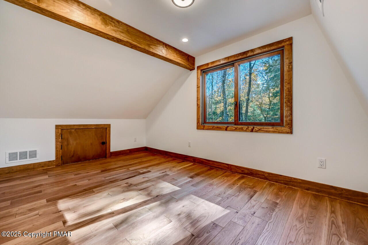 1153 Deer Trail Road, Pocono Pines, Pennsylvania image 23