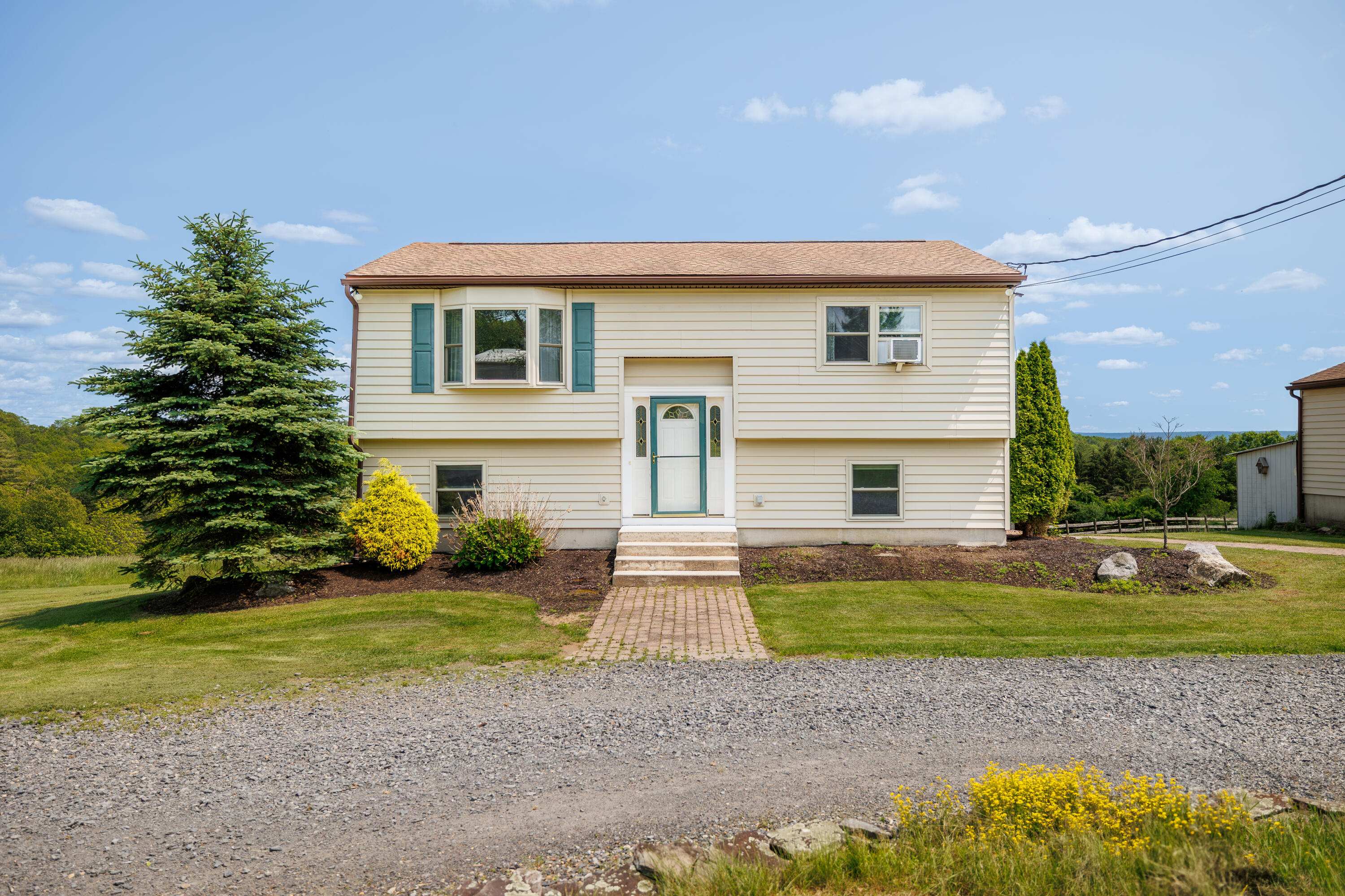 924 Hell Hollow Road