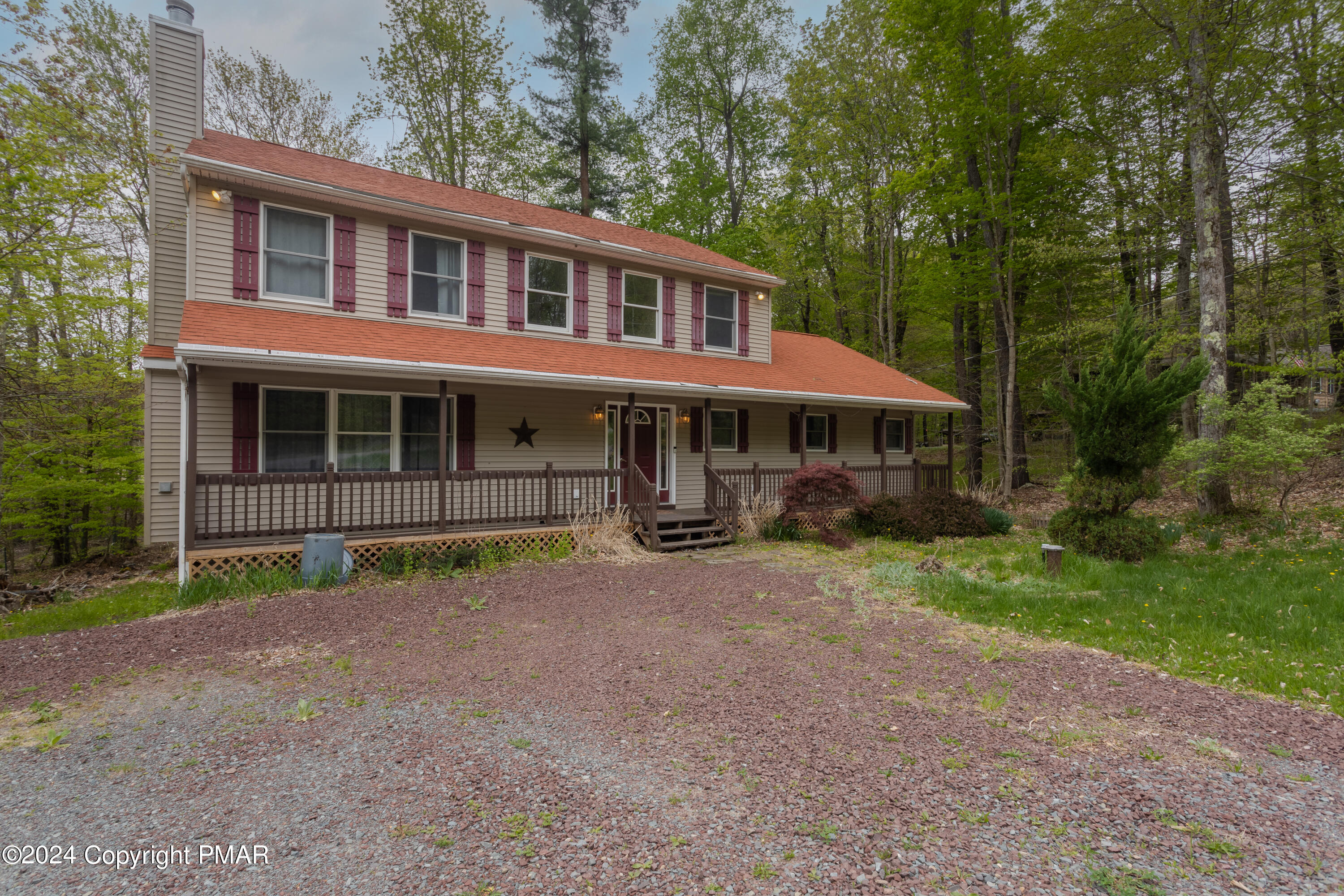 533 Maxatawny Drive, Pocono Lake, Pennsylvania image 1