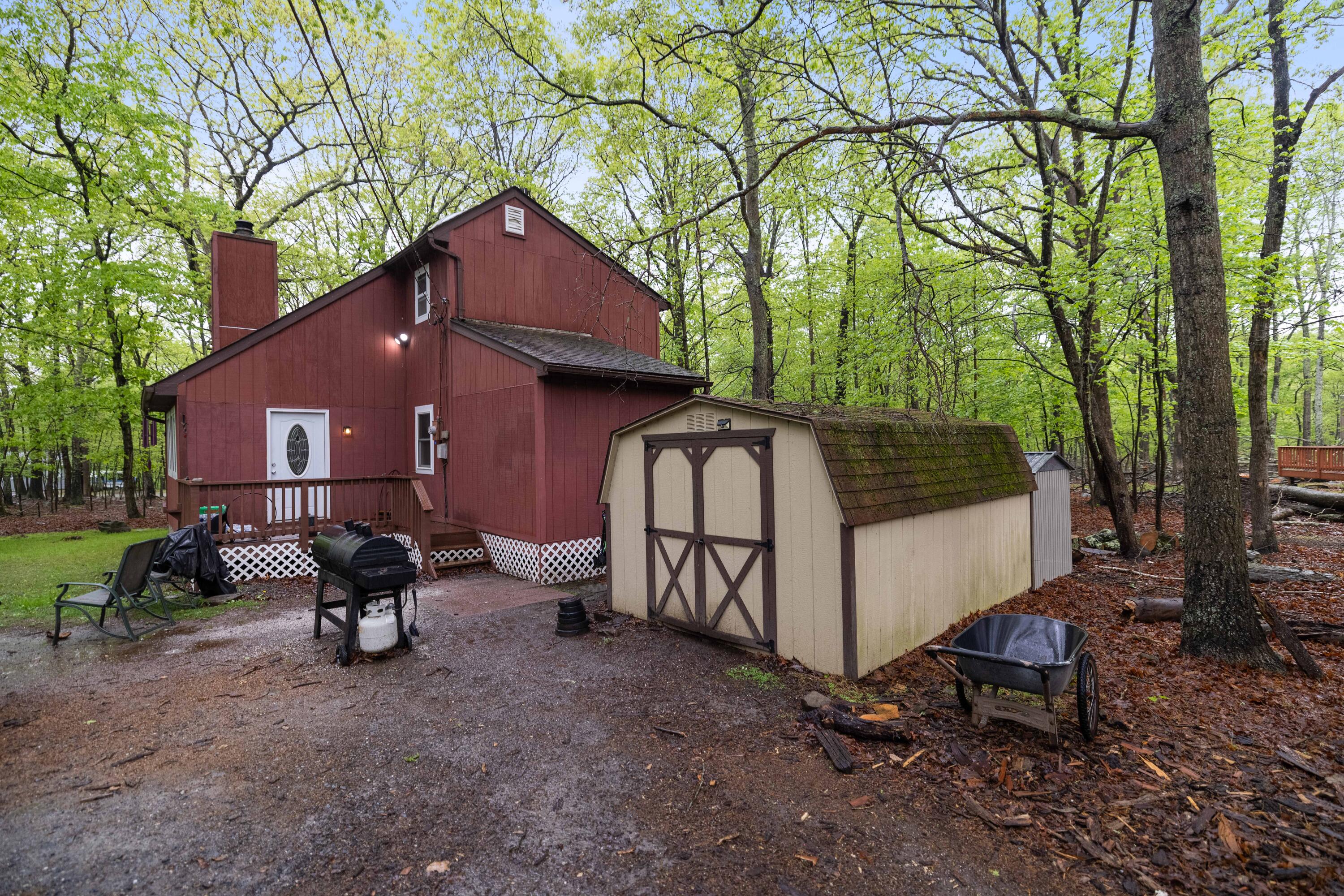 235 Scenic Drive, East Stroudsburg, Pennsylvania image 3