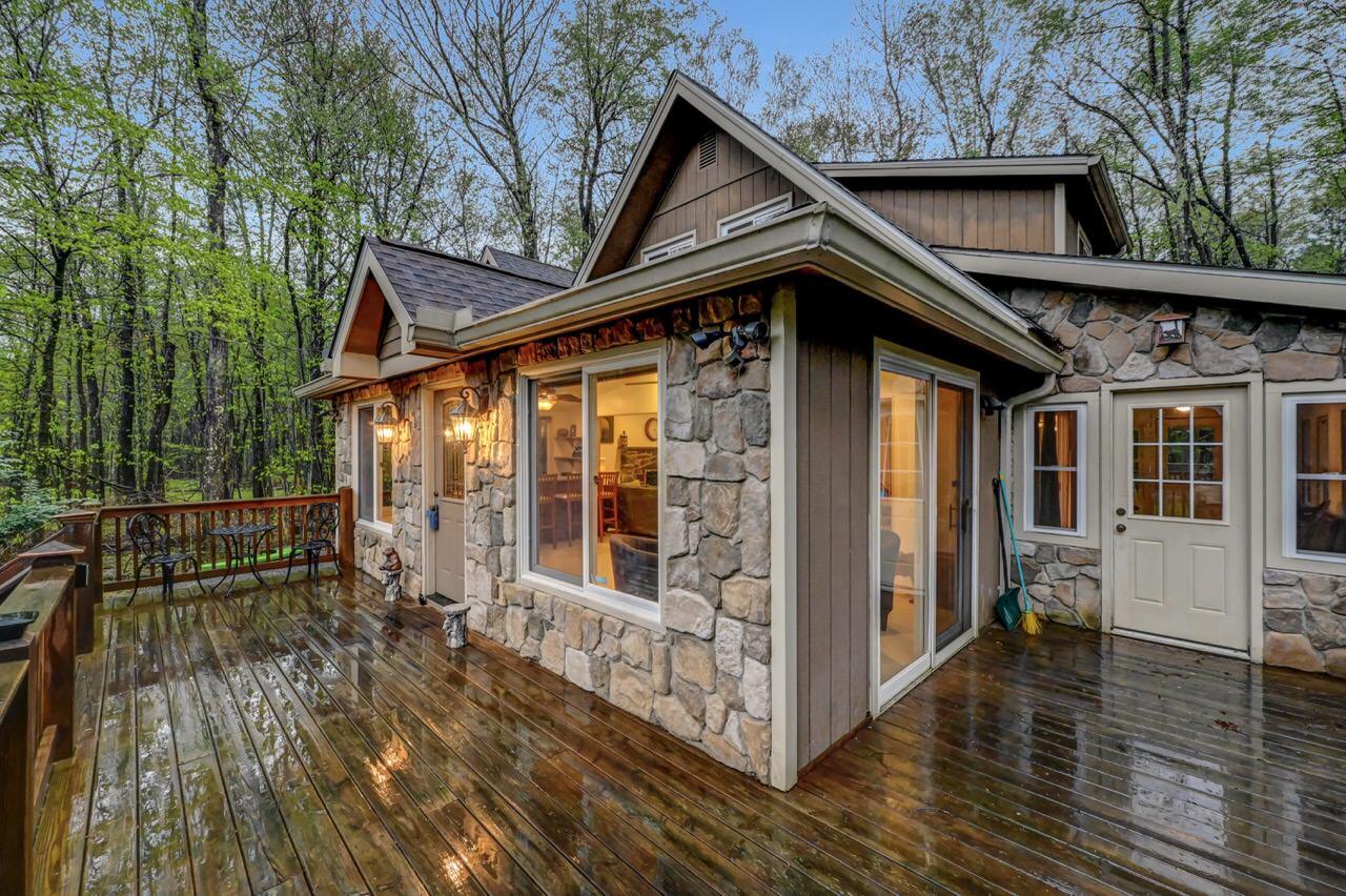 1178 Stonewall Drive, Pocono Pines, Pennsylvania image 10
