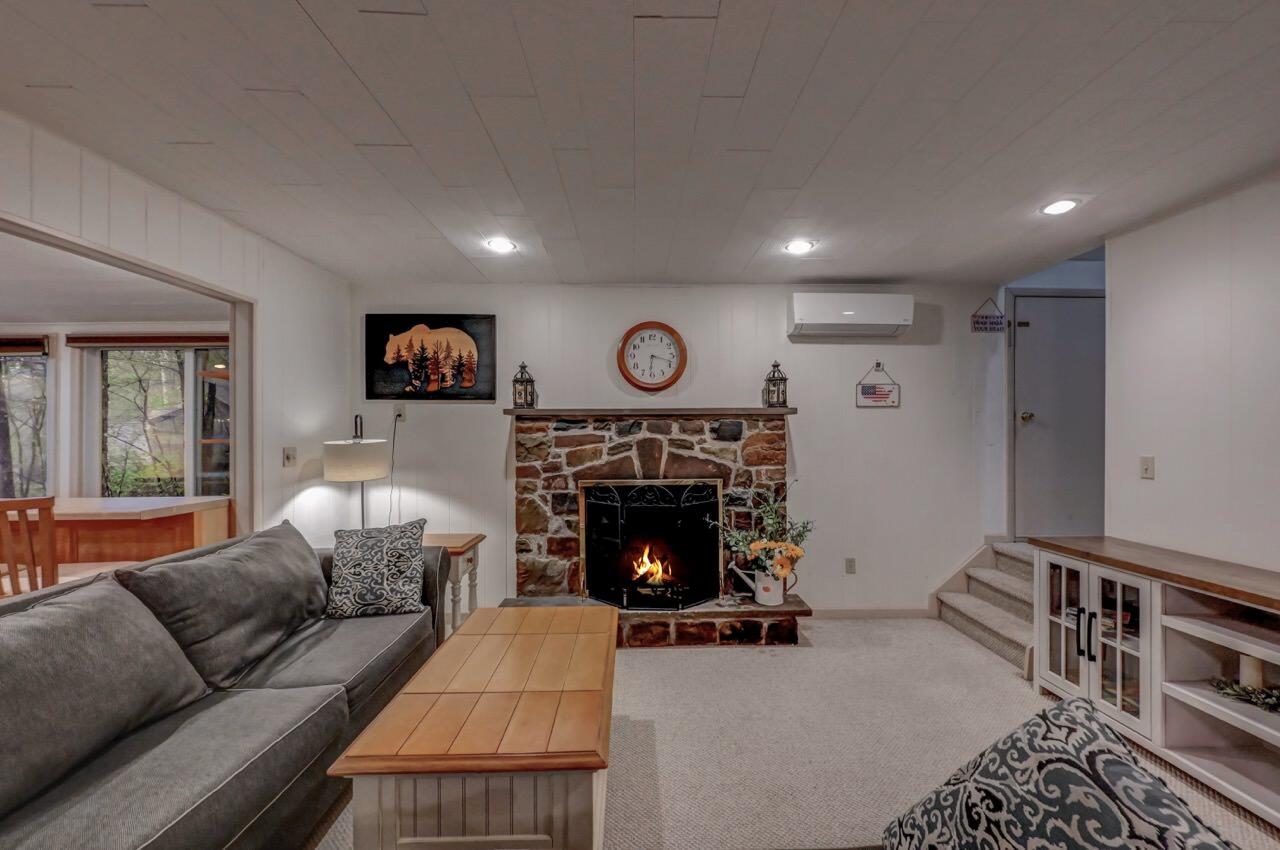 1178 Stonewall Drive, Pocono Pines, Pennsylvania image 23
