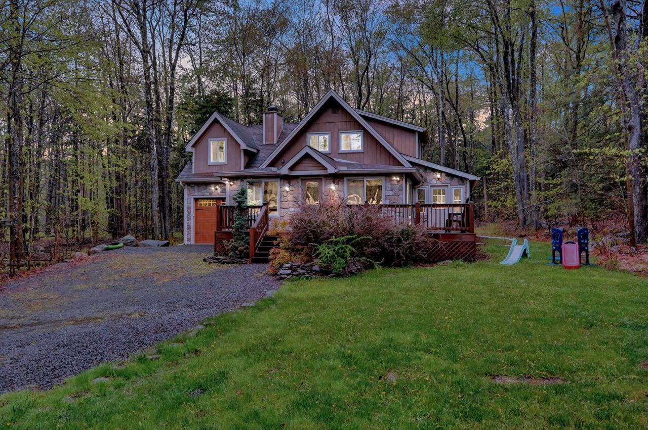 1178 Stonewall Drive, Pocono Pines, Pennsylvania image 2