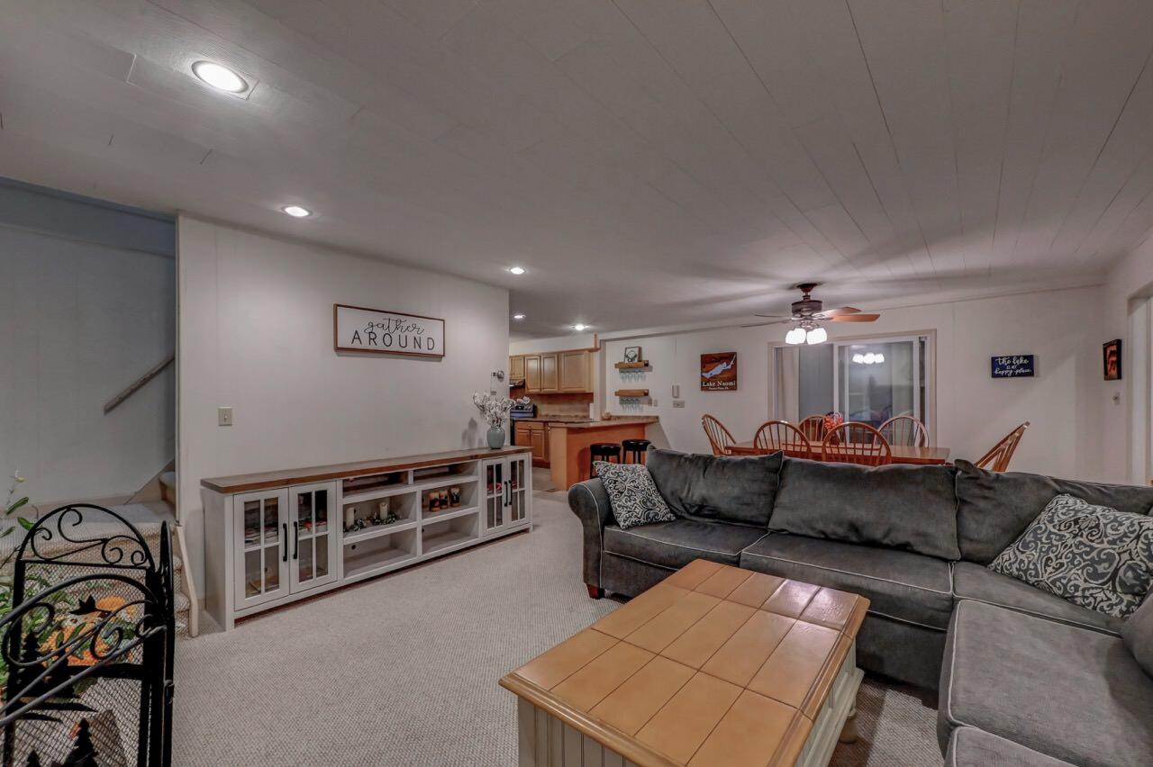 1178 Stonewall Drive, Pocono Pines, Pennsylvania image 25