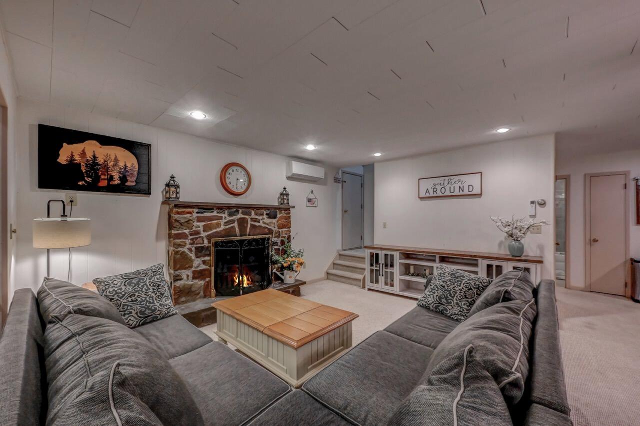 1178 Stonewall Drive, Pocono Pines, Pennsylvania image 16