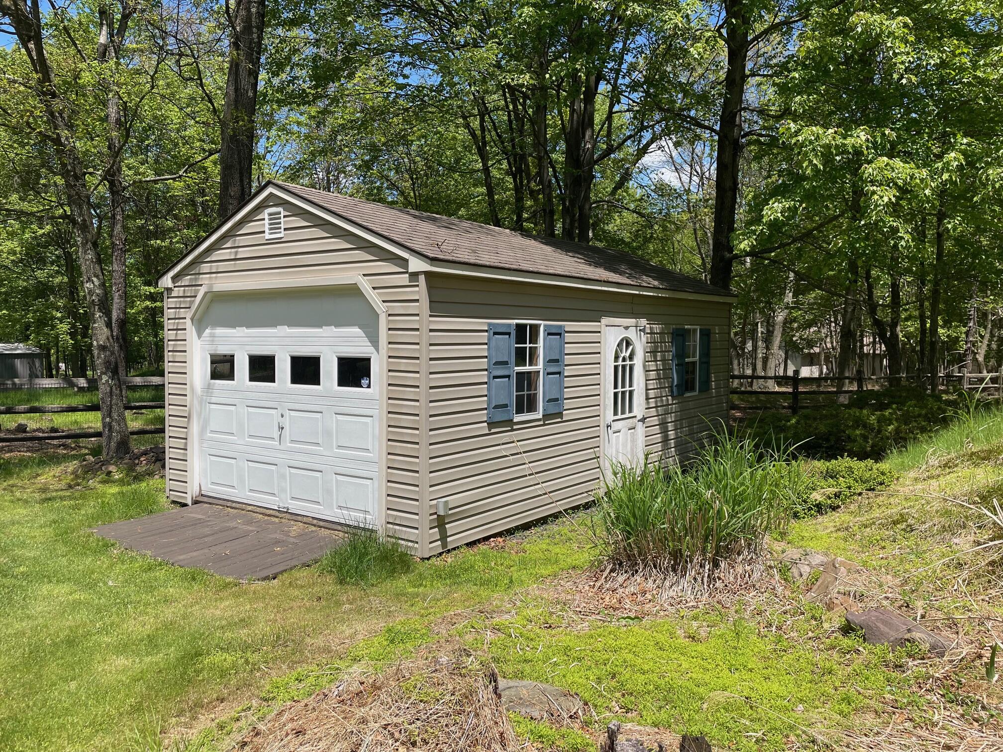 170 Penn Forest Trail, Albrightsville, Pennsylvania image 32