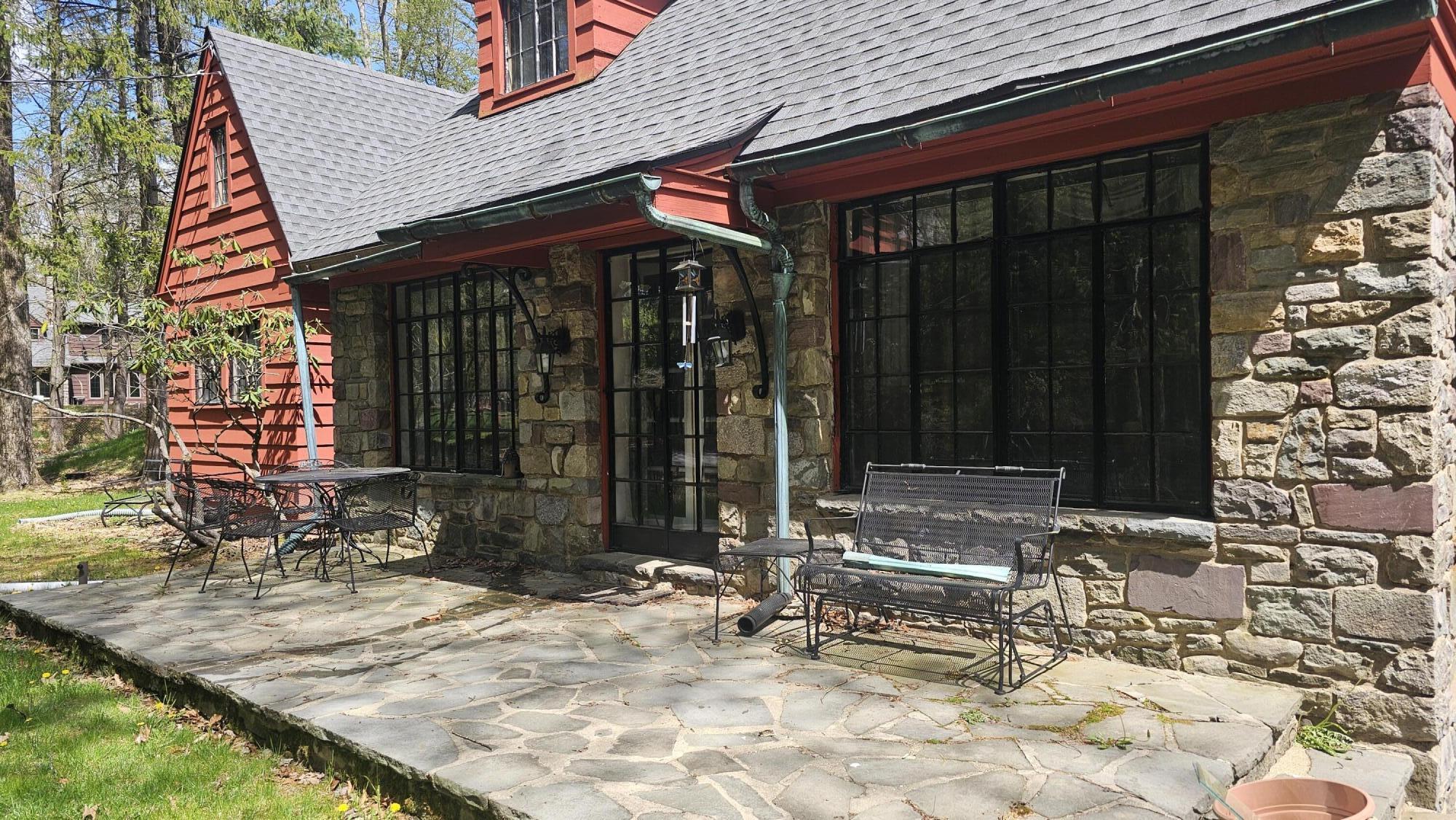 455 Laurel Pine Road, Cresco, Pennsylvania image 3