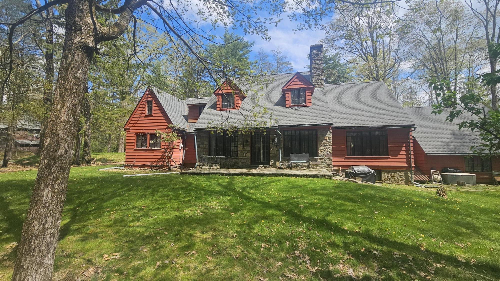 455 Laurel Pine Road, Cresco, Pennsylvania image 2
